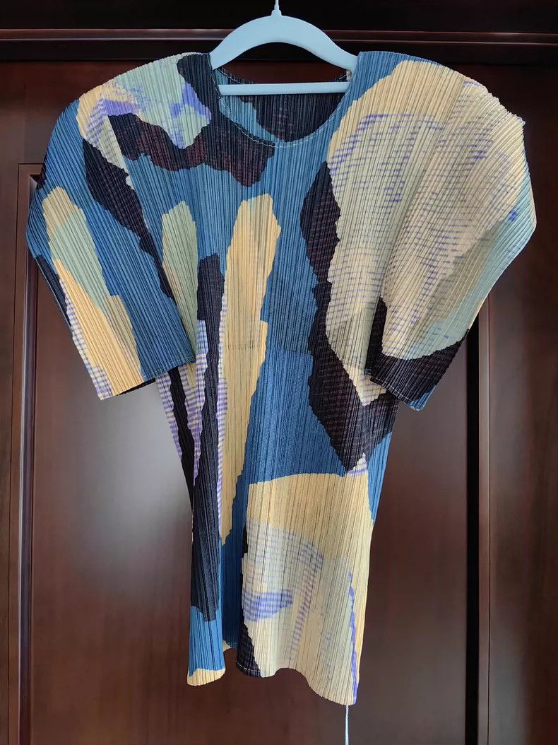 Issey Miyake Issey Miyake size:3 Yellow and Blue Cosmic Meteorite Serie Size S / US 4 / IT 40 - 1 Thumbnail