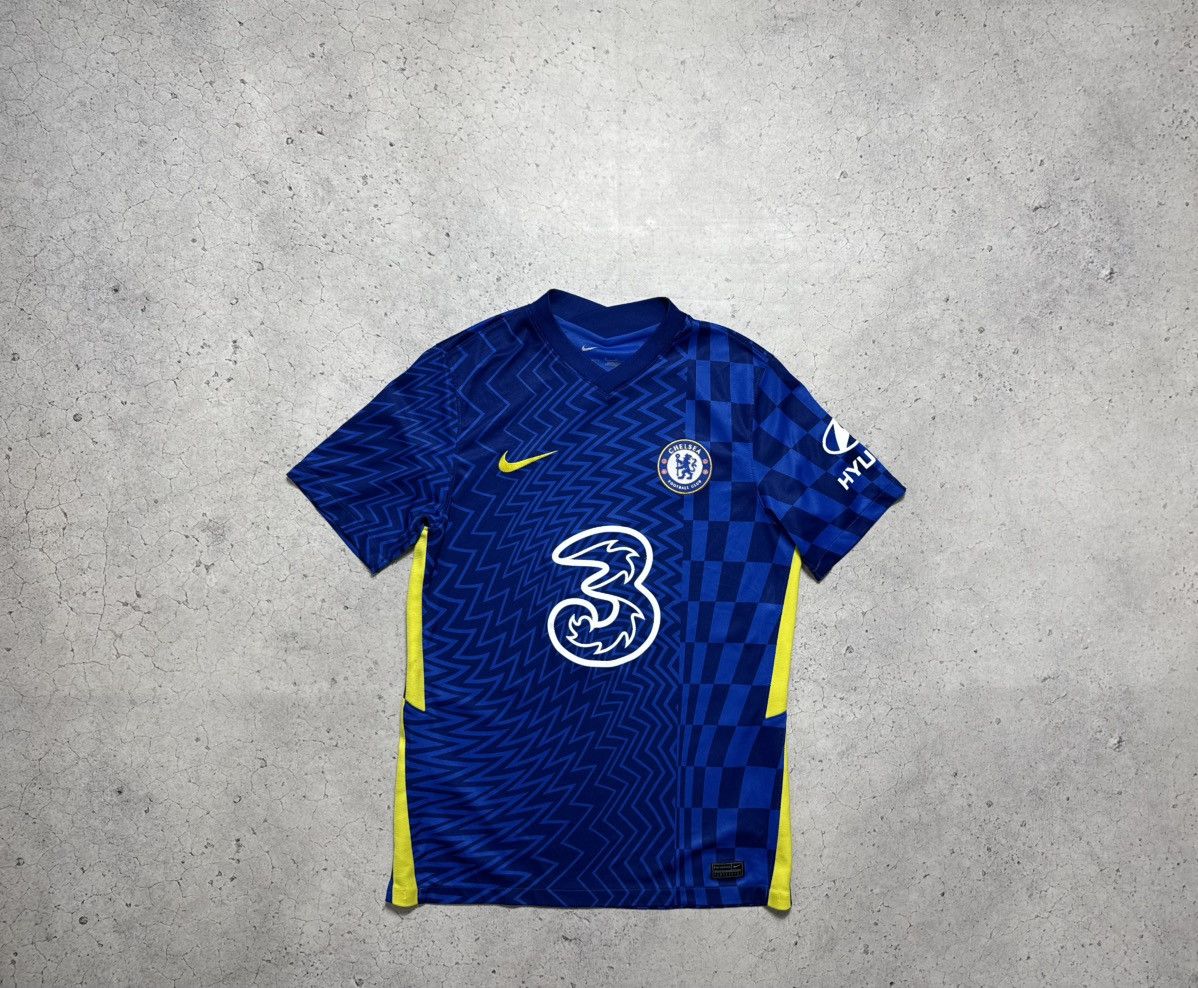 Nike Nike FC Chelsea 2021/2022 Vintage Soccer Jersey Size US M / EU 48-50 / 2 - 1 Thumbnail