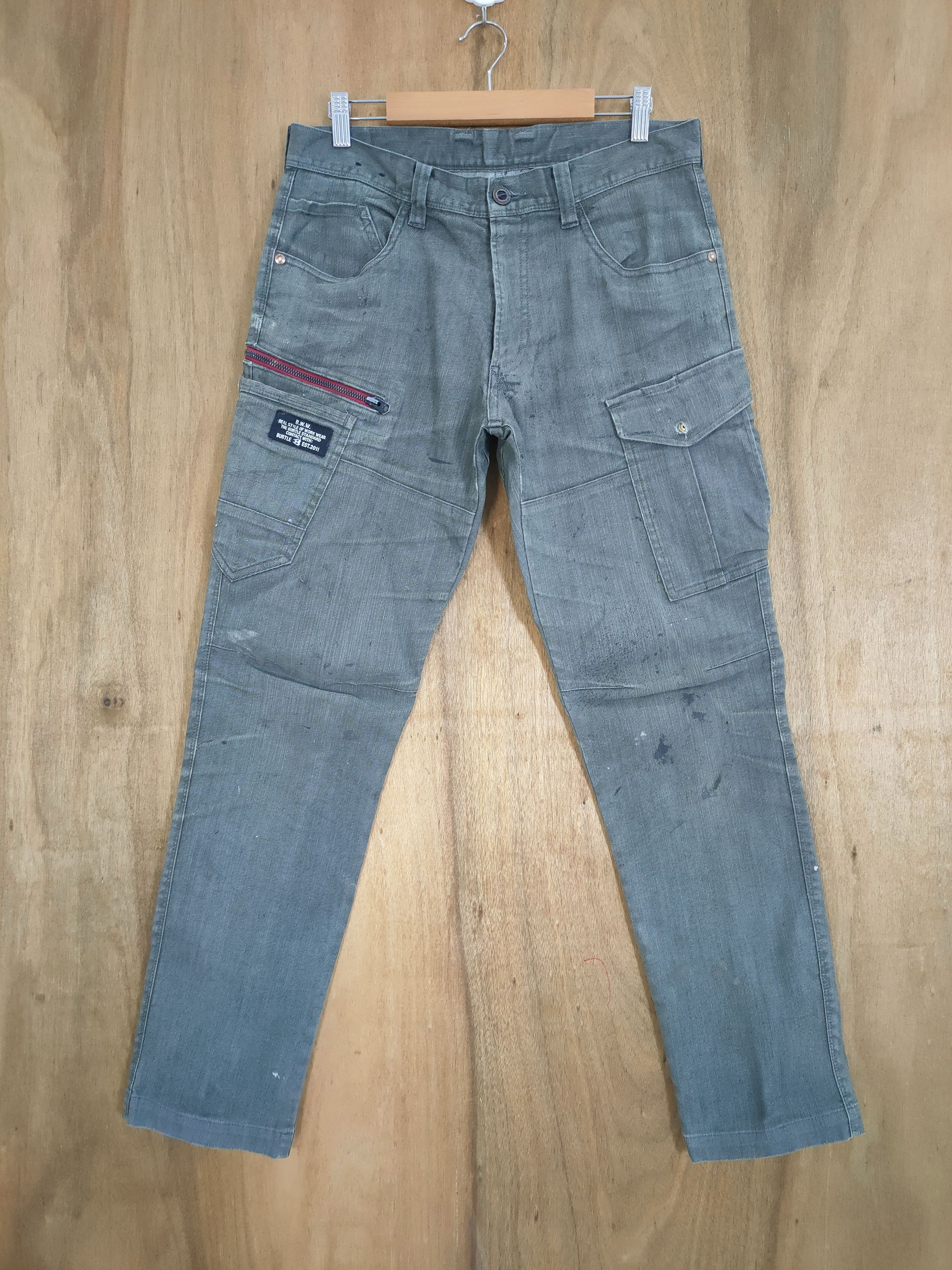 Japanese Brand JAPAN BURTLE SKINNY CARGO PANTS Size US 32 / EU 48 - 1 Thumbnail