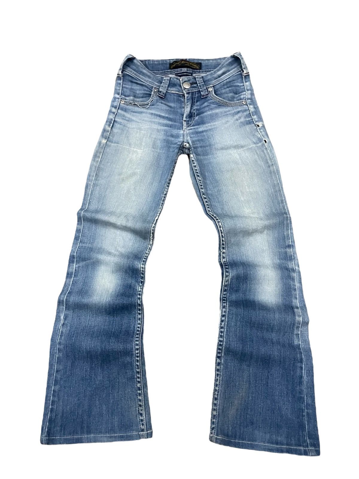 Levi's Vintage Levi’s Womenswear Low Rise Blue Wash Flare Jeans Size 25" / US 0 / IT 36 - 11 Thumbnail