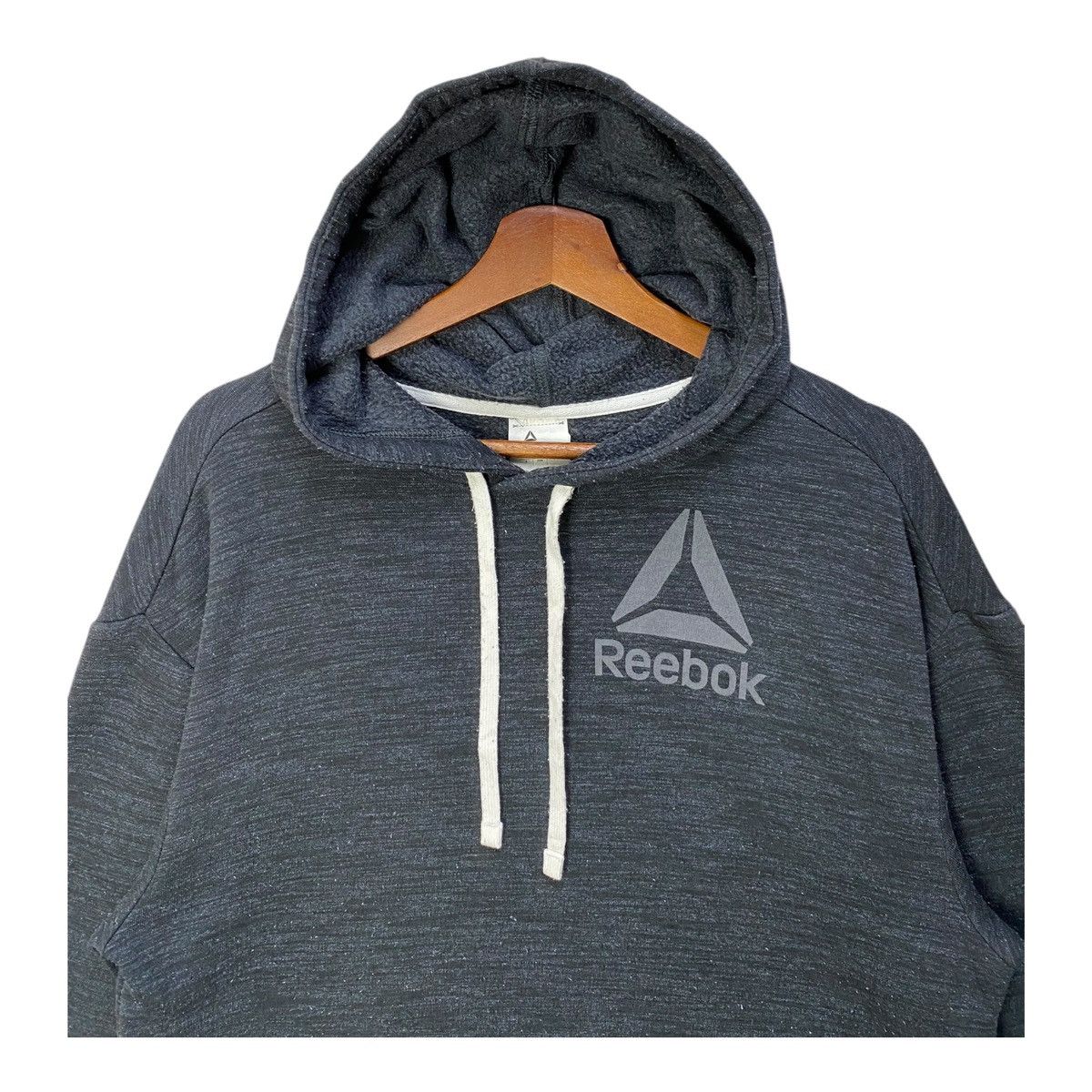 Reebok Sportswear Reebok Hoodie Big Logo Spellout Size Large Size US L / EU 52-54 / 3 - 2 Thumbnail