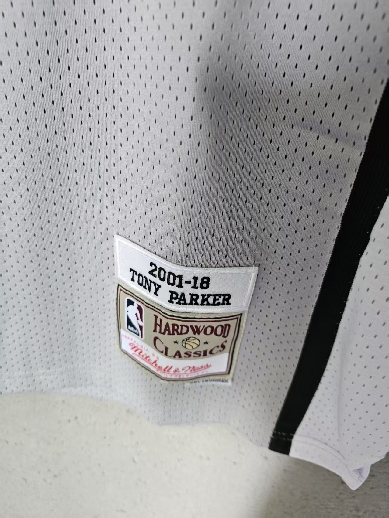 NBA Tony Parker Jersey San Antonio Spurs 9 Double Stitched Size US XL / EU 56 / 4 - 4 Thumbnail