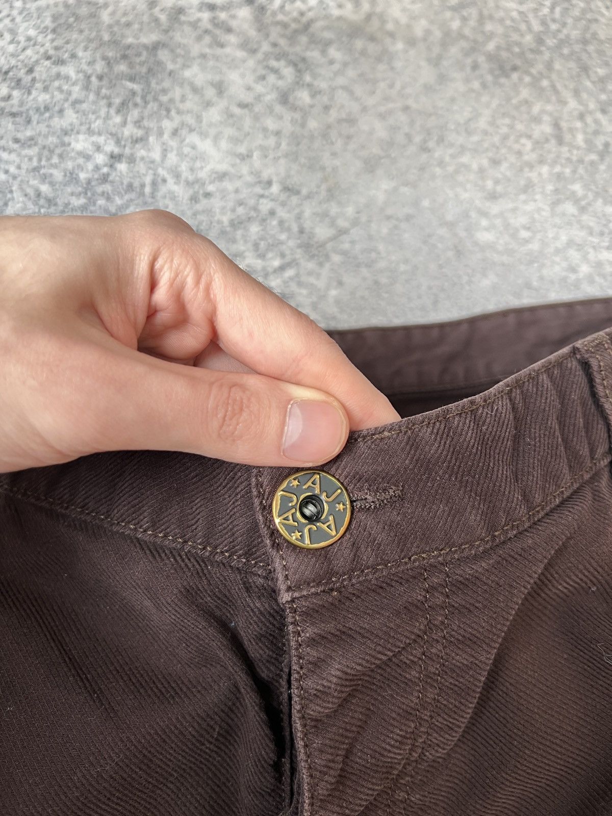 Armani × Vintage Vintage Armani Jeans Brown Streetwear Pants Size US 35 - 11 Thumbnail
