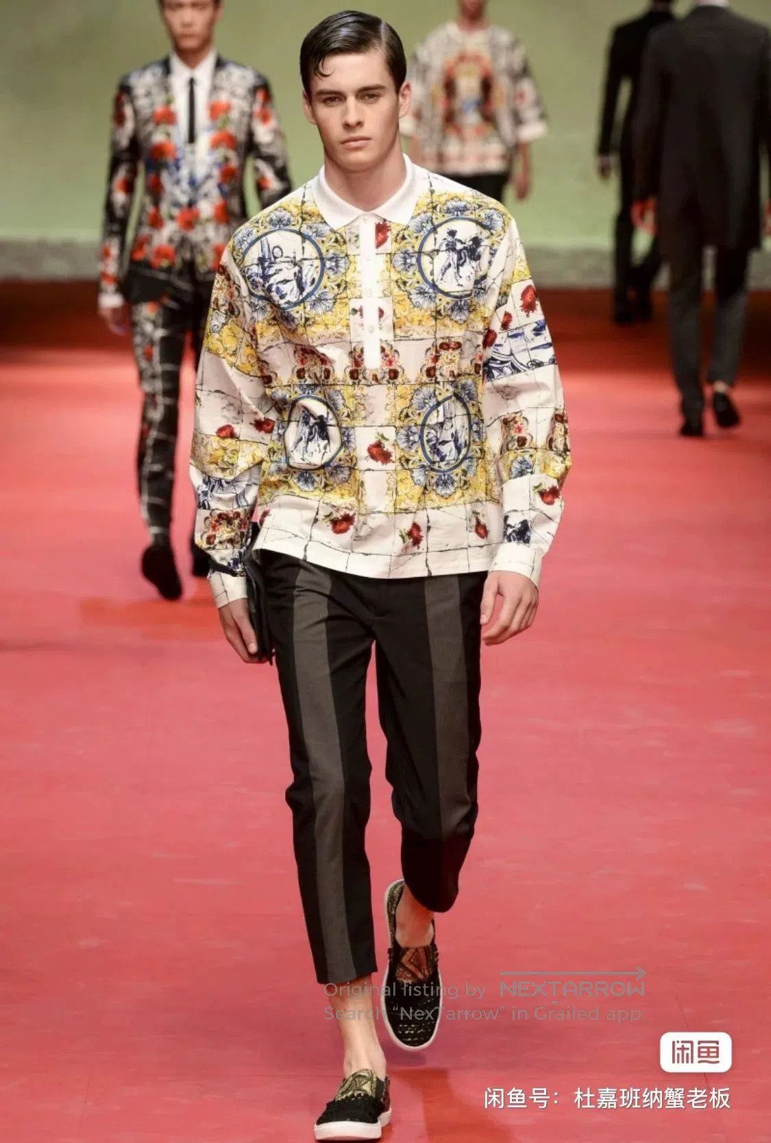 Dolce & Gabbana Dolce & Gabbana Casual Shirt with Print. Size US S / EU 44-46 / 1 - 1 Thumbnail