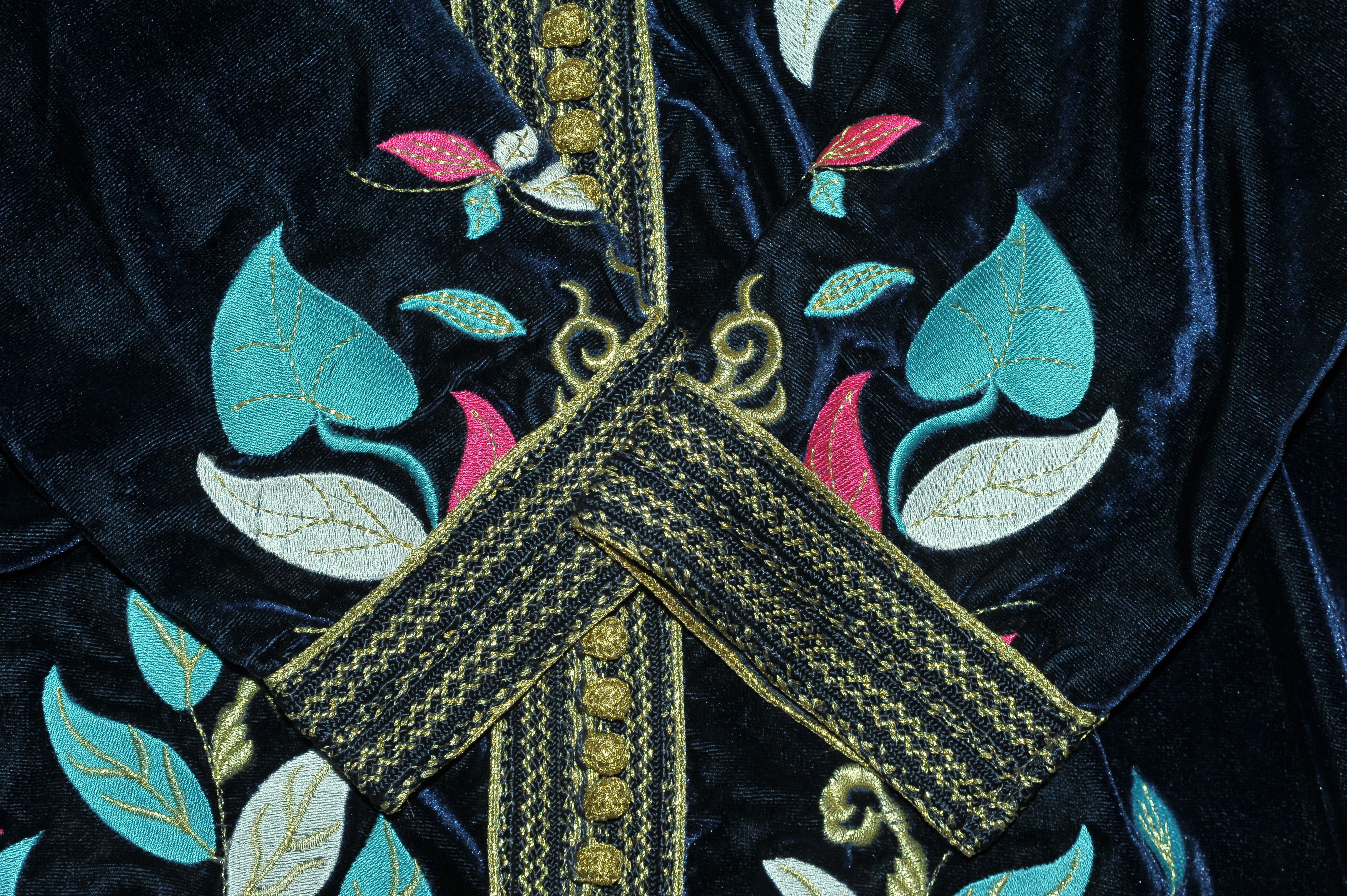 Vintage Vintage Moroccan Handmade Caftan Blue Velvet Flower Design Size M / US 6-8 / IT 42-44 - 5 Thumbnail