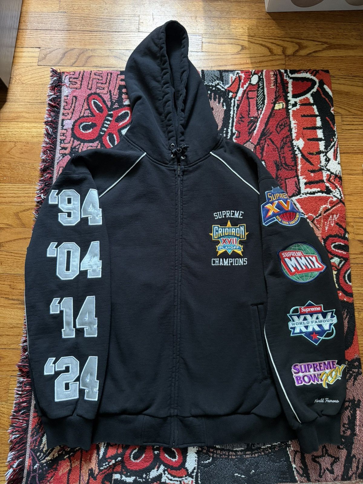 Supreme Supreme - playoffs zipup Size US L / EU 52-54 / 3 - 7 Thumbnail