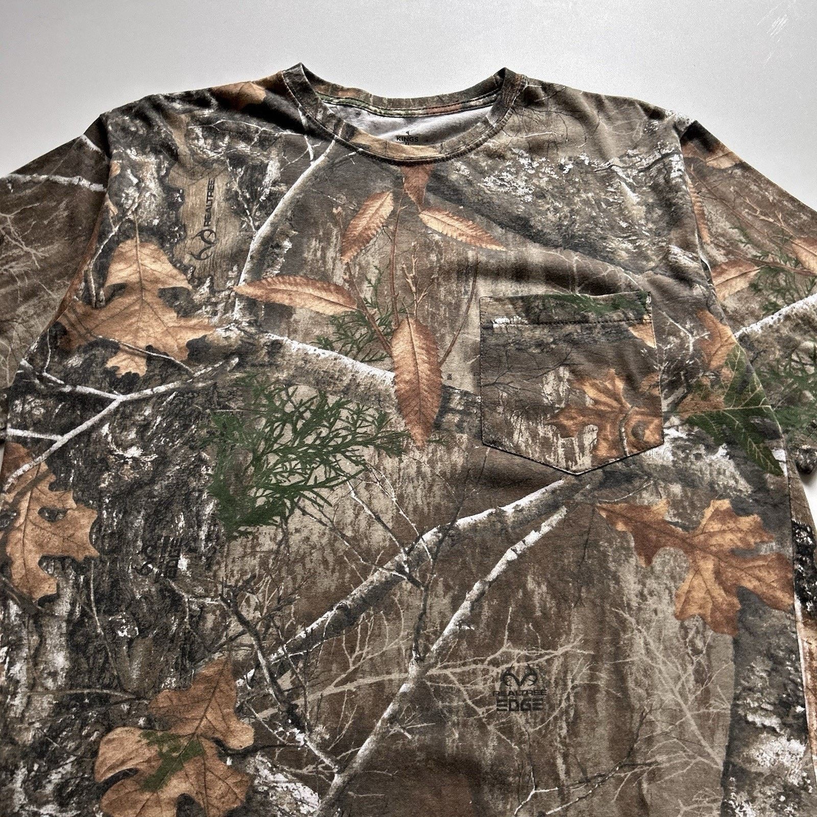 Realtree Vintage Y2K Real Tree Camo T Shirt XL Hunting Camouflage Size US XL / EU 56 / 4 - 2 Thumbnail