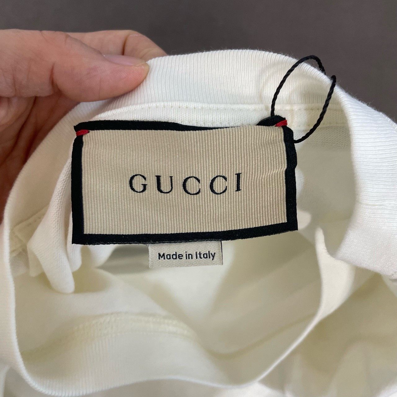 Gucci Gucci White new cat rhinestone short sleeves 2501-Nextarrow Size US S / EU 44-46 / 1 - 5 Thumbnail