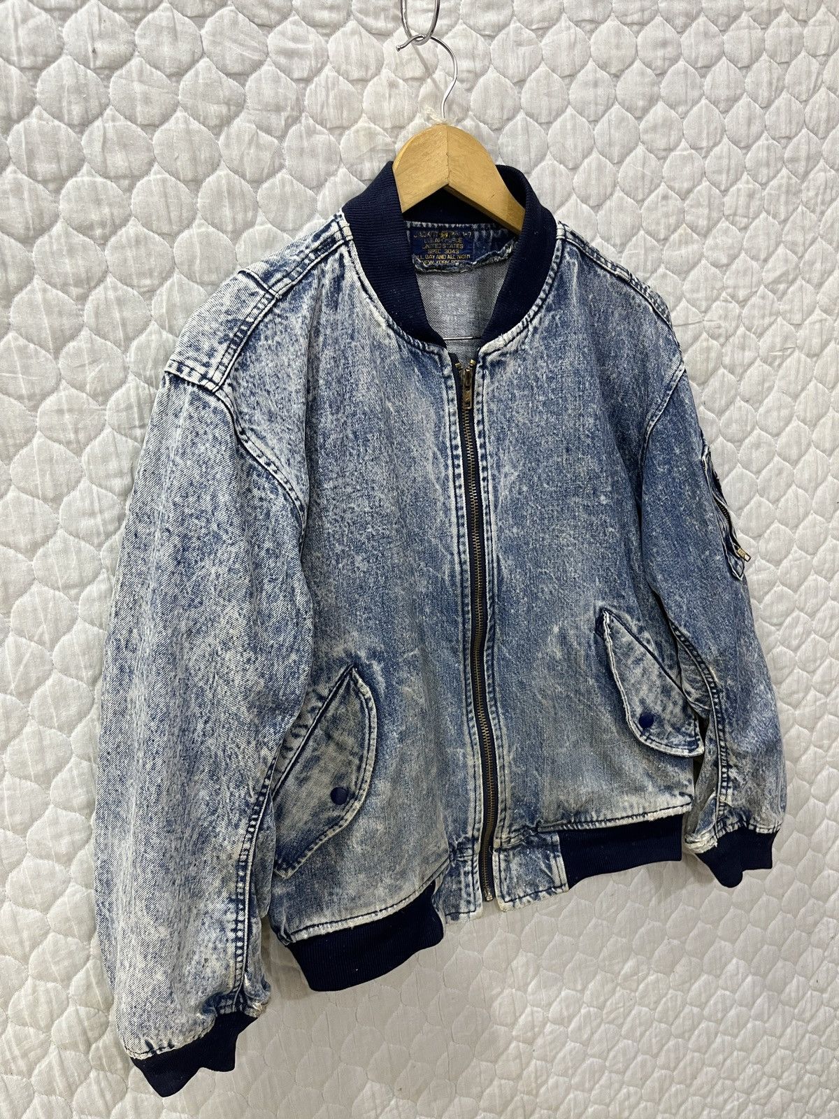 Other 🔥🔥🔥STEALS US AIR FORCES DENIM BOMBER JACKET Size US M / EU 48-50 / 2 - 3 Thumbnail