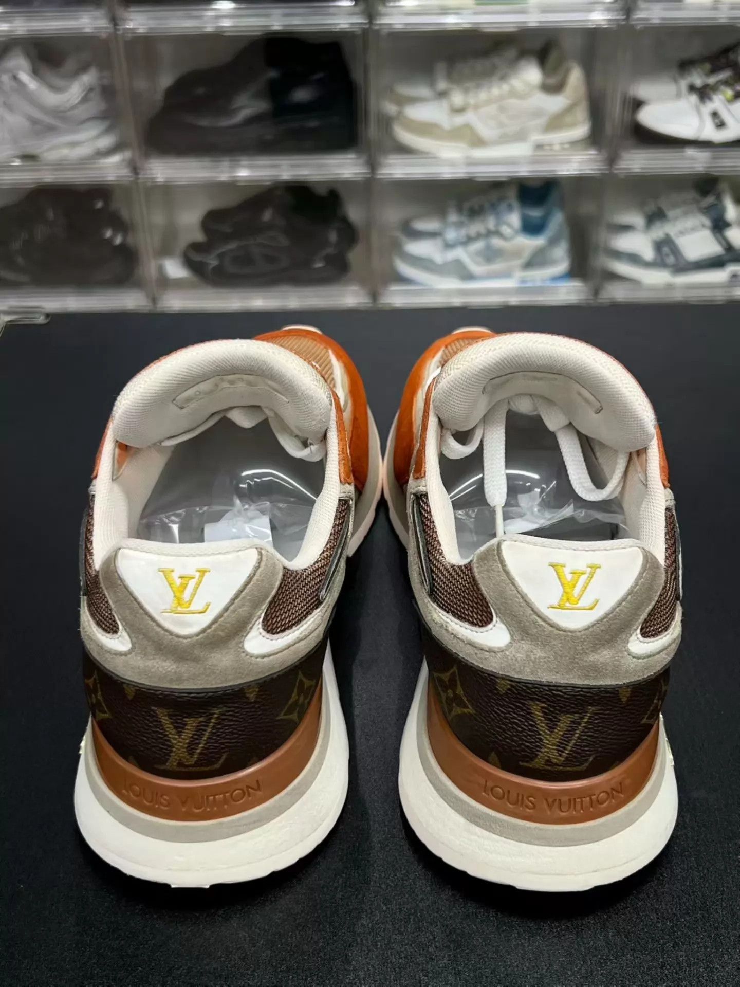 Louis Vuitton LV RUN AWAY Tenis Orange UK7.5/41.5 Size US 8.5 / EU 41-42 - 7 Thumbnail