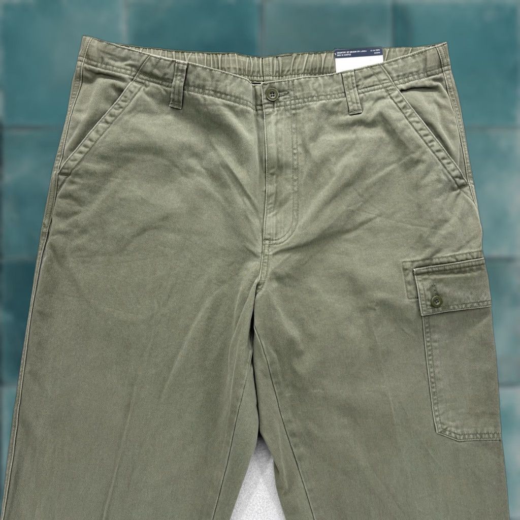 Lands' End Lands' End Cargo Pants Mens Large Green Classic Fit Elastic Waist Workwear NWT Size US 33 - 1 Thumbnail