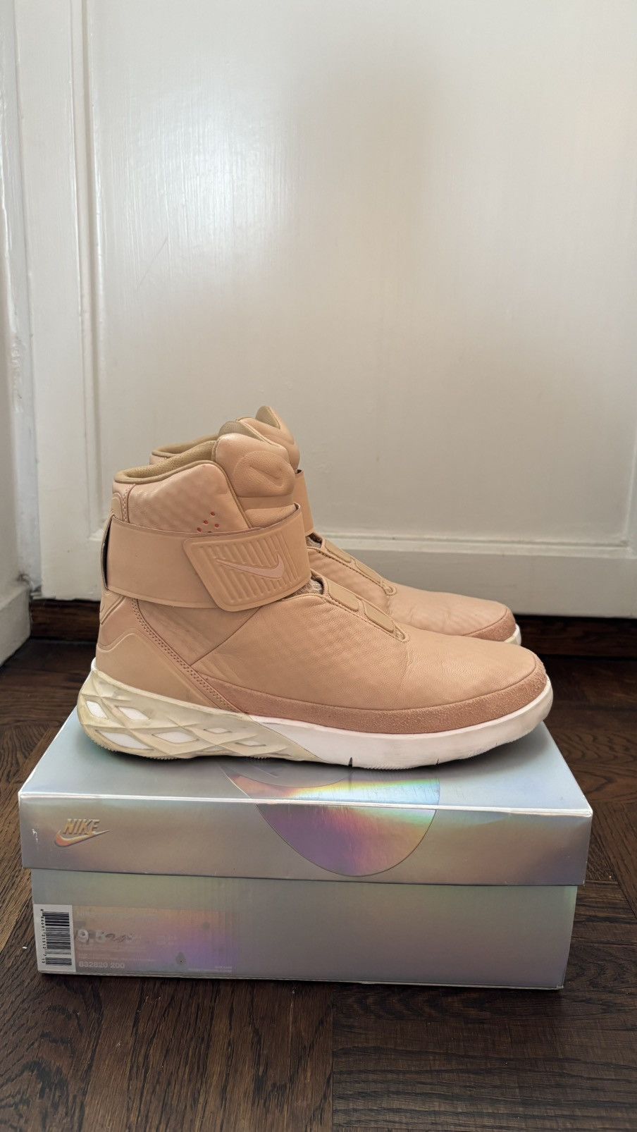 Nike Nike Swoosh HNTR Size US 9.5 / EU 42-43 - 1 Thumbnail