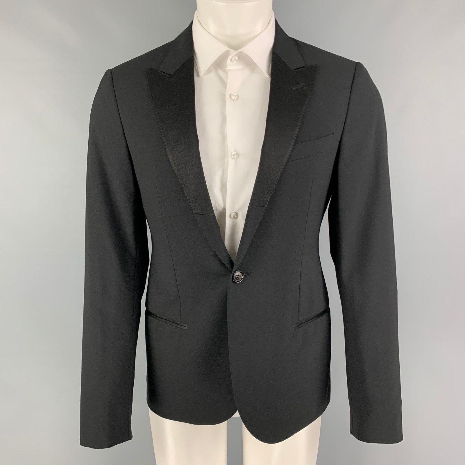 Lanvin LANVIN Size 38 Black Wool Lycra Tuxedo Sport Coat Size 38R - 1 Thumbnail