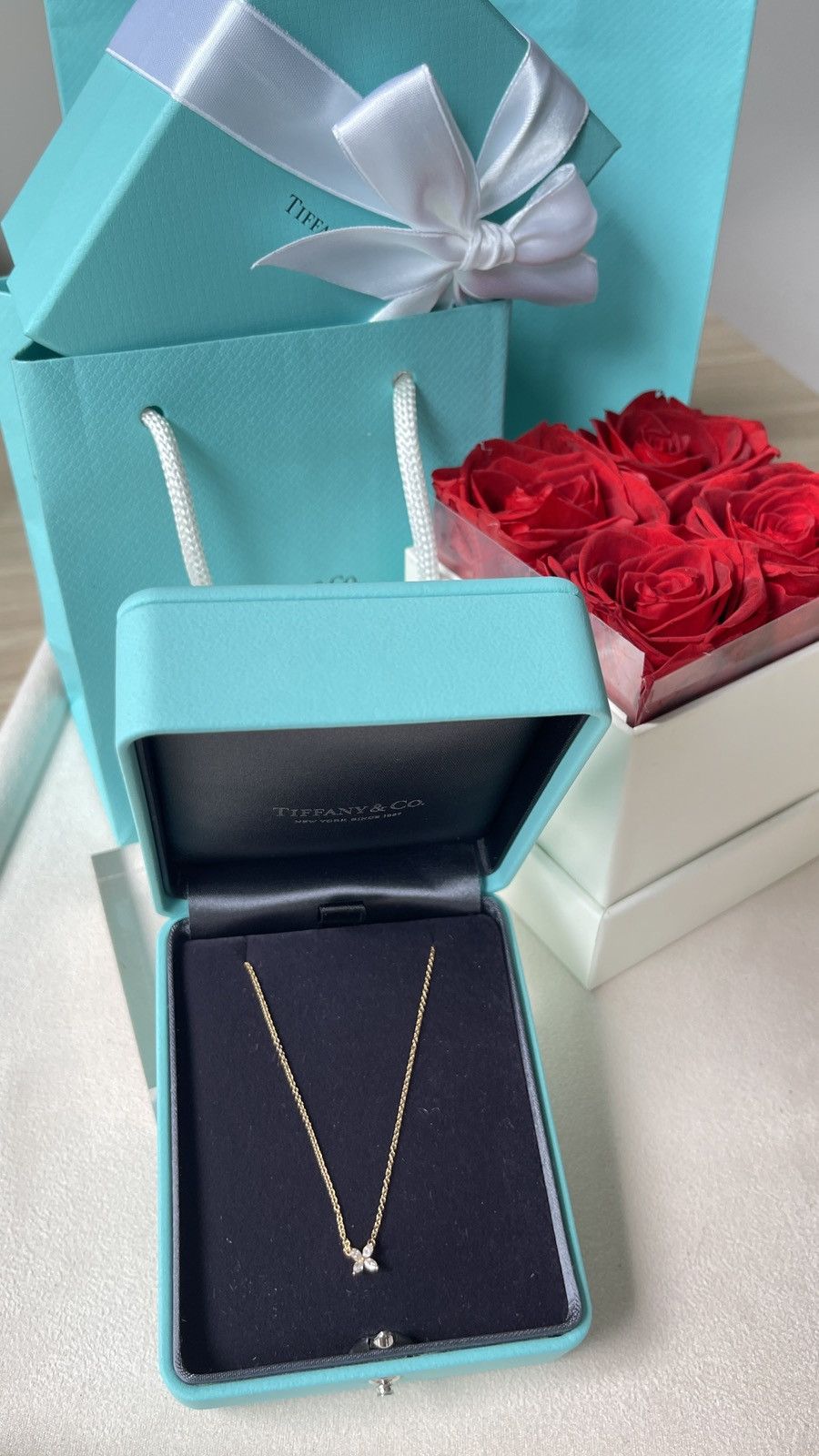 Tiffany & Co. TIFFANY & CO. VICTORIA DIAMOND PENDANT RG MINI 18K 16" $2800 Size ONE SIZE - 18 Thumbnail