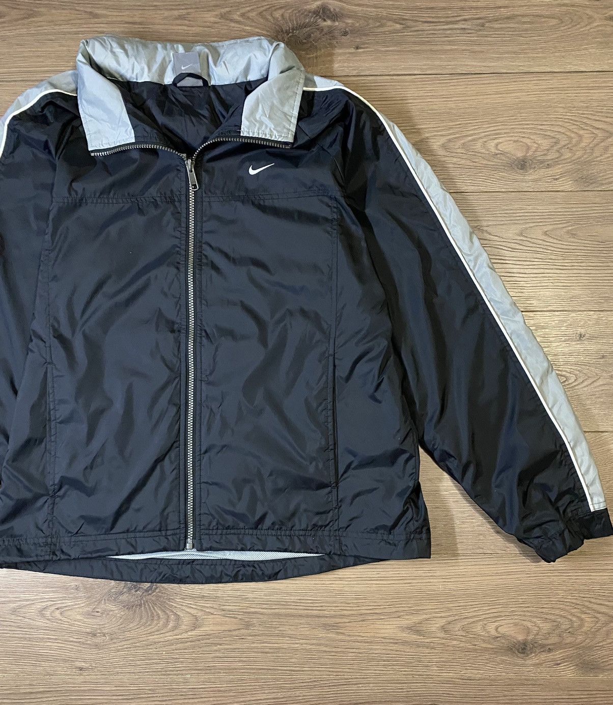 Nike × Vintage Vintage Nike Track Nylon Drill Light Jacket Black Size M Size US M / EU 48-50 / 2 - 3 Thumbnail