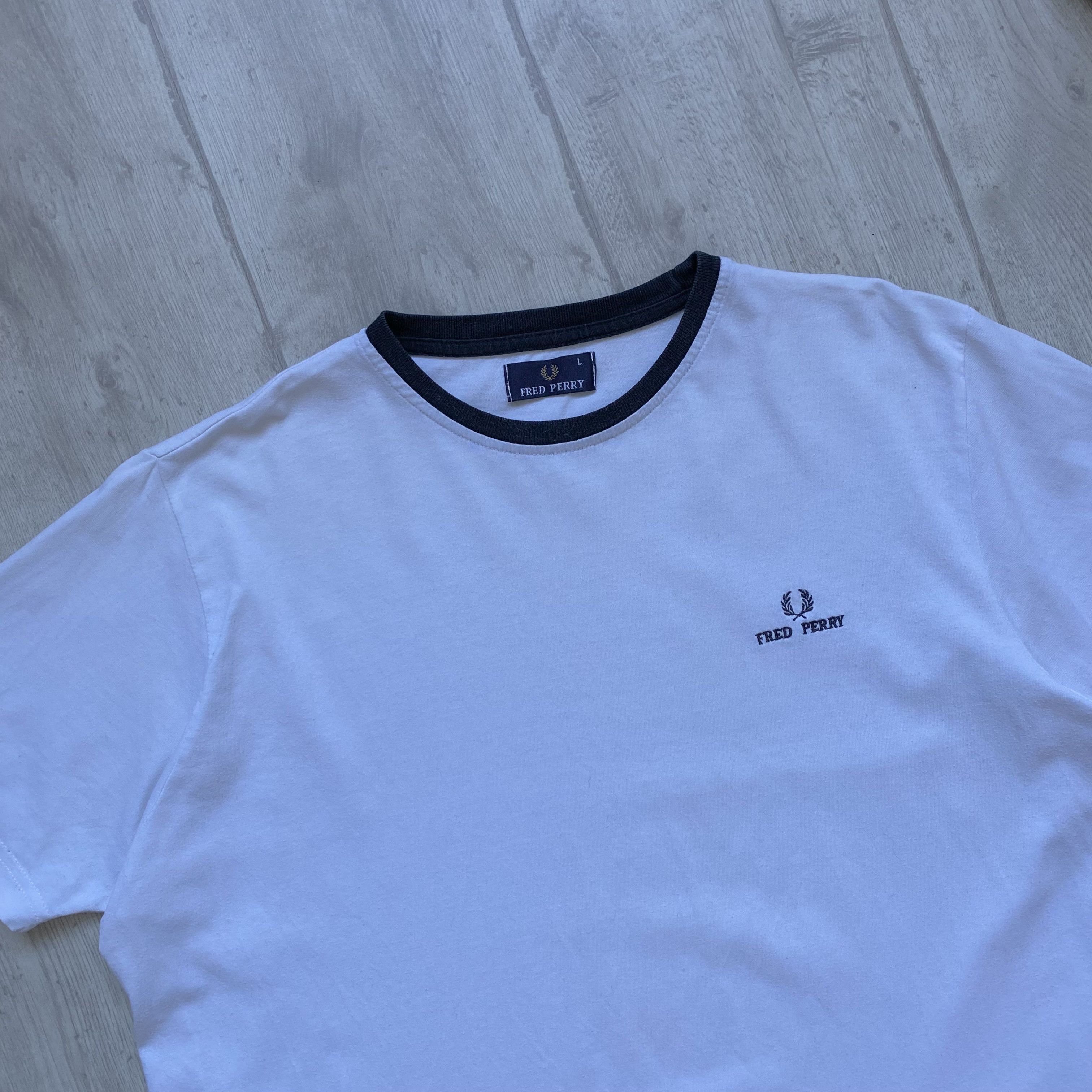 Fred Perry 80s Vintage Fred Perry Boxy Tee small logo Size US M / EU 48-50 / 2 - 2 Thumbnail