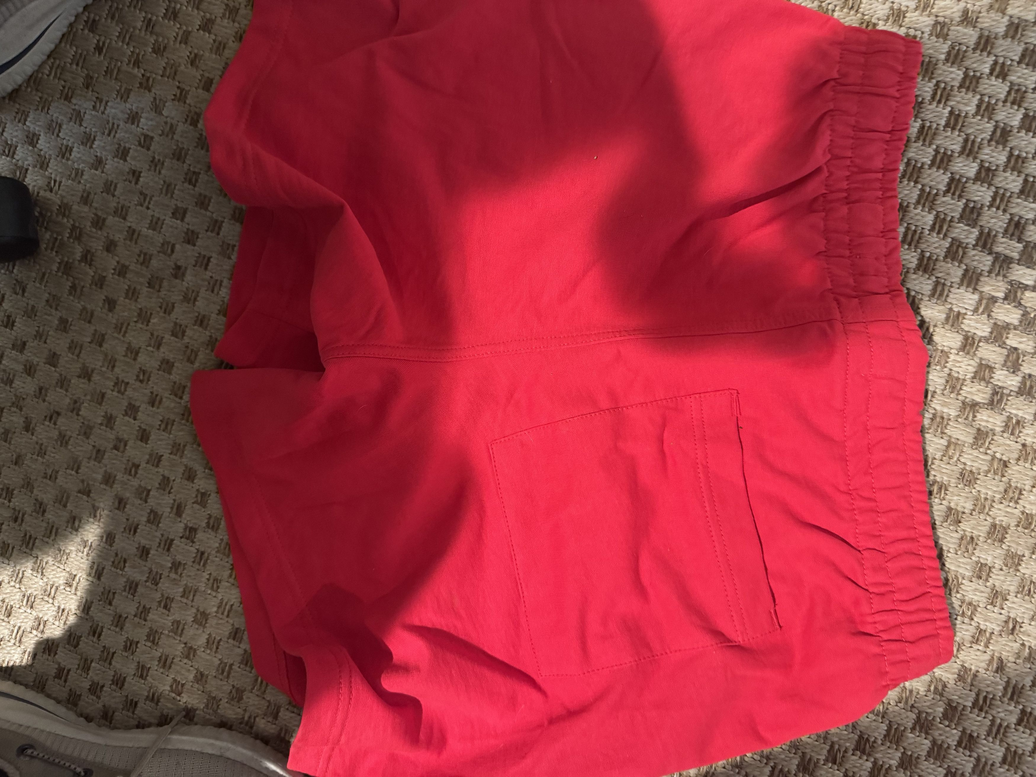 Urban Outfitters Urban Outfitters Red Gym Short. US M. No Defects Size US 33 - 5 Thumbnail