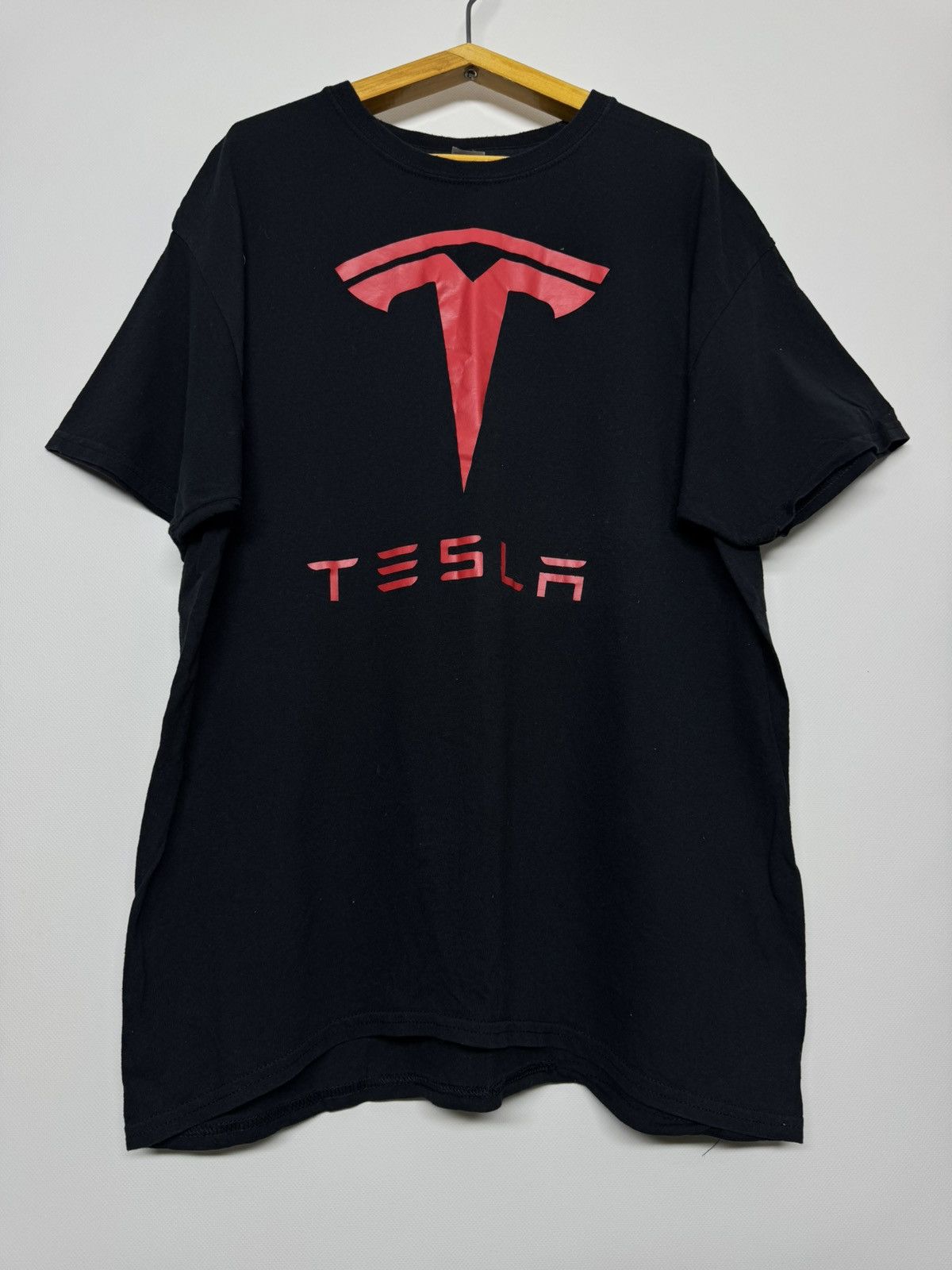 Gildan Vintage Y2k Tesla Center Logo T Shirt Hype Size US L / EU 52-54 / 3 - 2 Thumbnail