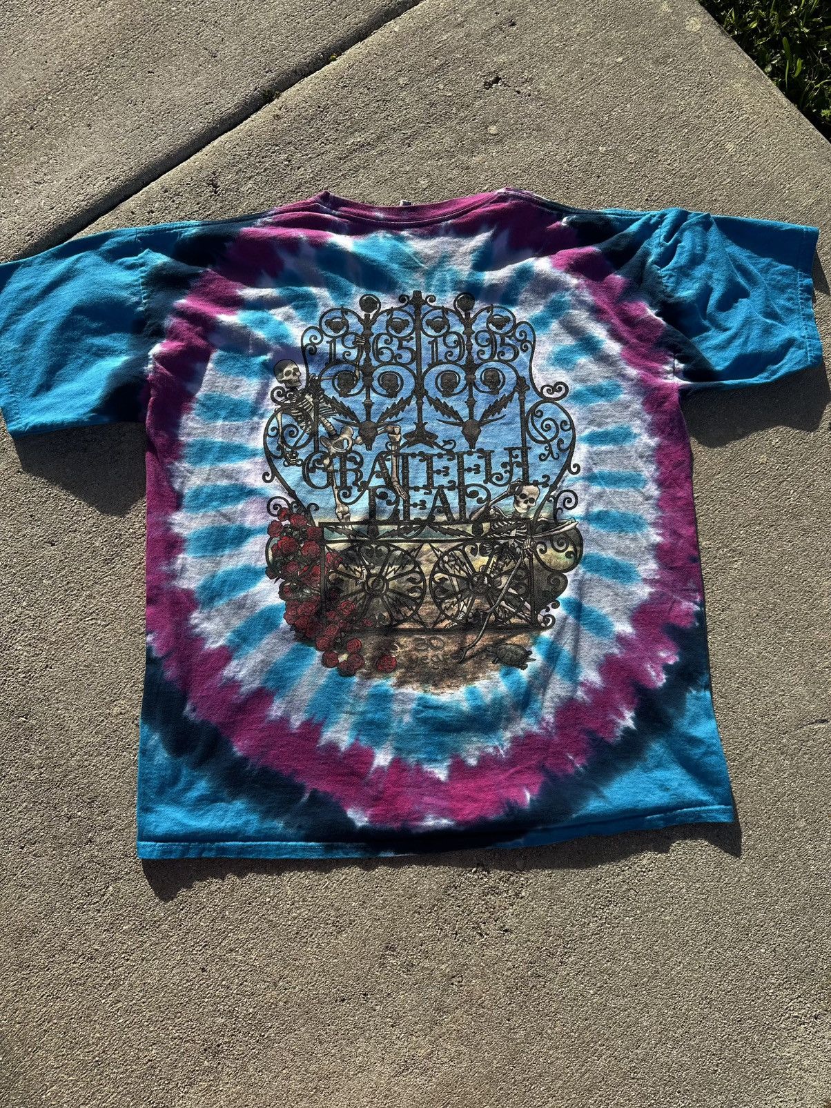 Other Grateful Dead 30 year anniversary tee Size US XL / EU 56 / 4 - 2 Thumbnail