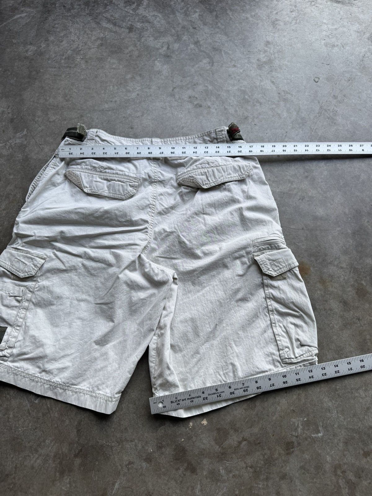 Old Navy Vintage 90’s/00’s Old Navy White Baggy Cargo Shorts Size US 30 / EU 46 - 5 Thumbnail
