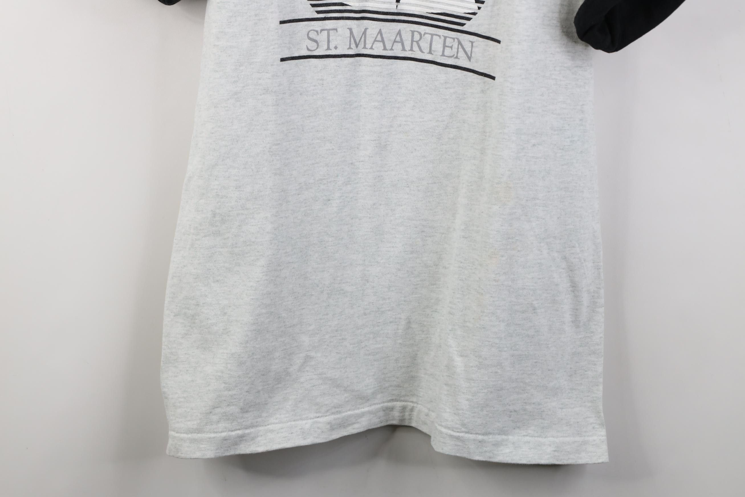 Vintage Vintage 90s Streetwear St Maarten Sailboat T-Shirt Gray USA Size US L / EU 52-54 / 3 - 3 Thumbnail