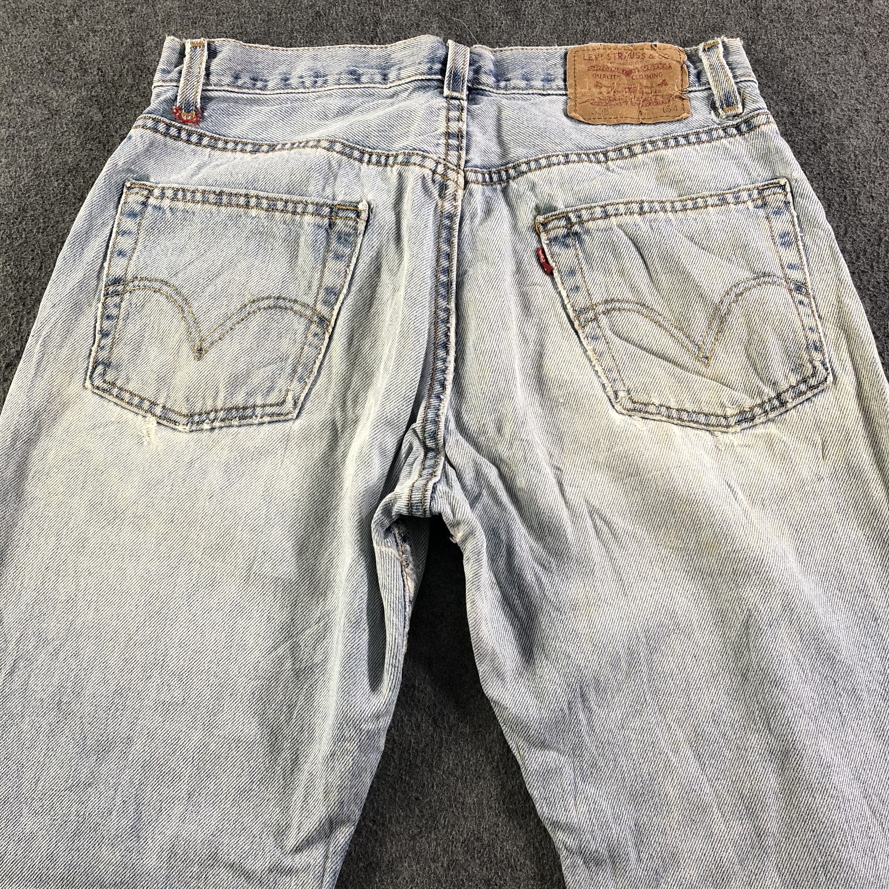 Levi's Vintage Light Wash Levis 505 Jeans-J3288 Size US 31 - 4 Thumbnail