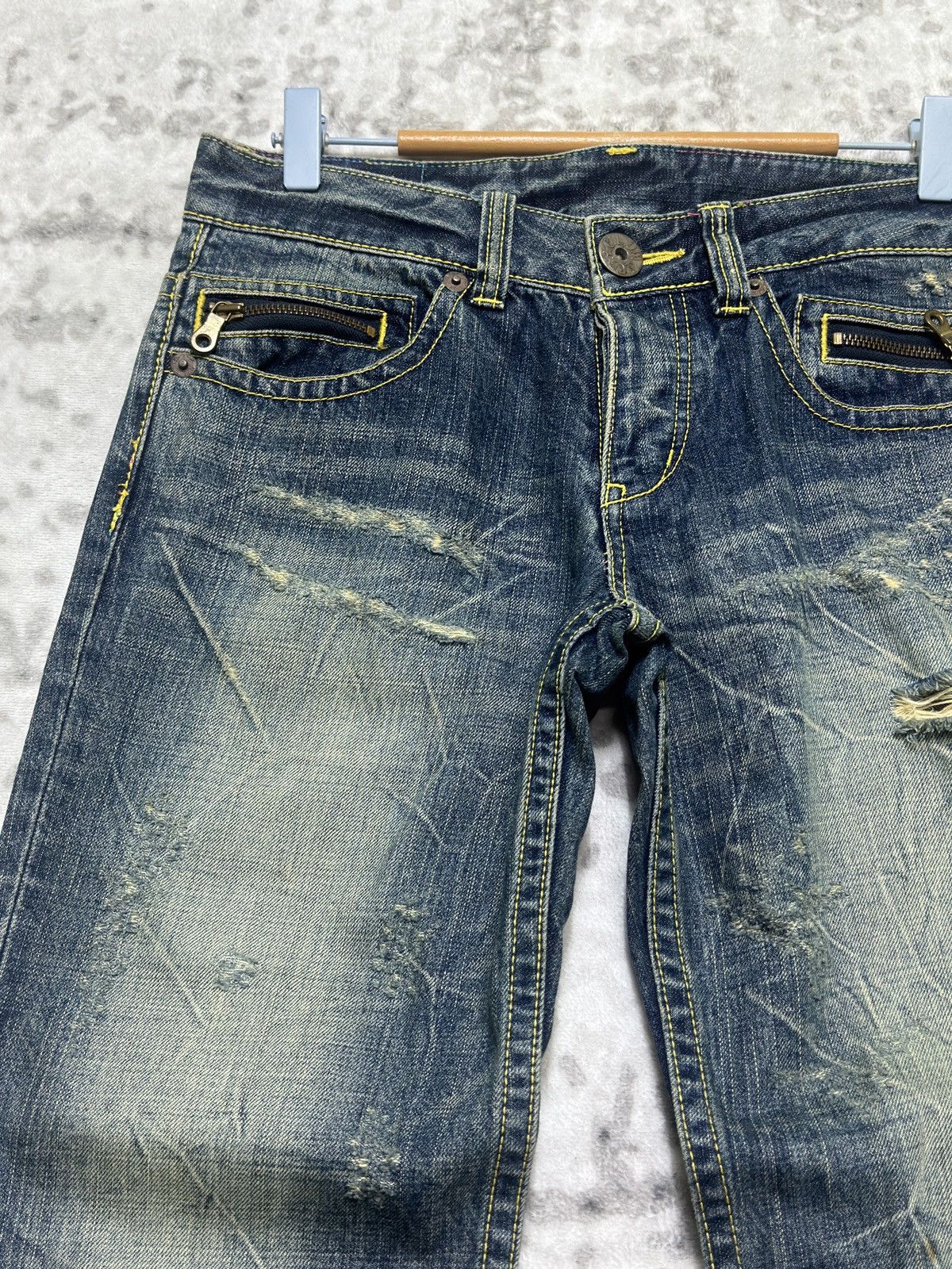 Undercover Vintage CO&LU Clawmark Distressed Back Pocket Print Denim Size US 29 - 4 Thumbnail