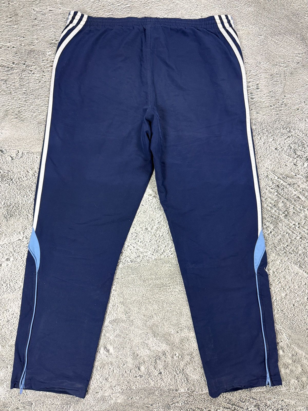 Adidas Real Madrid Adidas tracksuit White Blue 05/06 Vintage Size US M / EU 48-50 / 2 - 16 Thumbnail