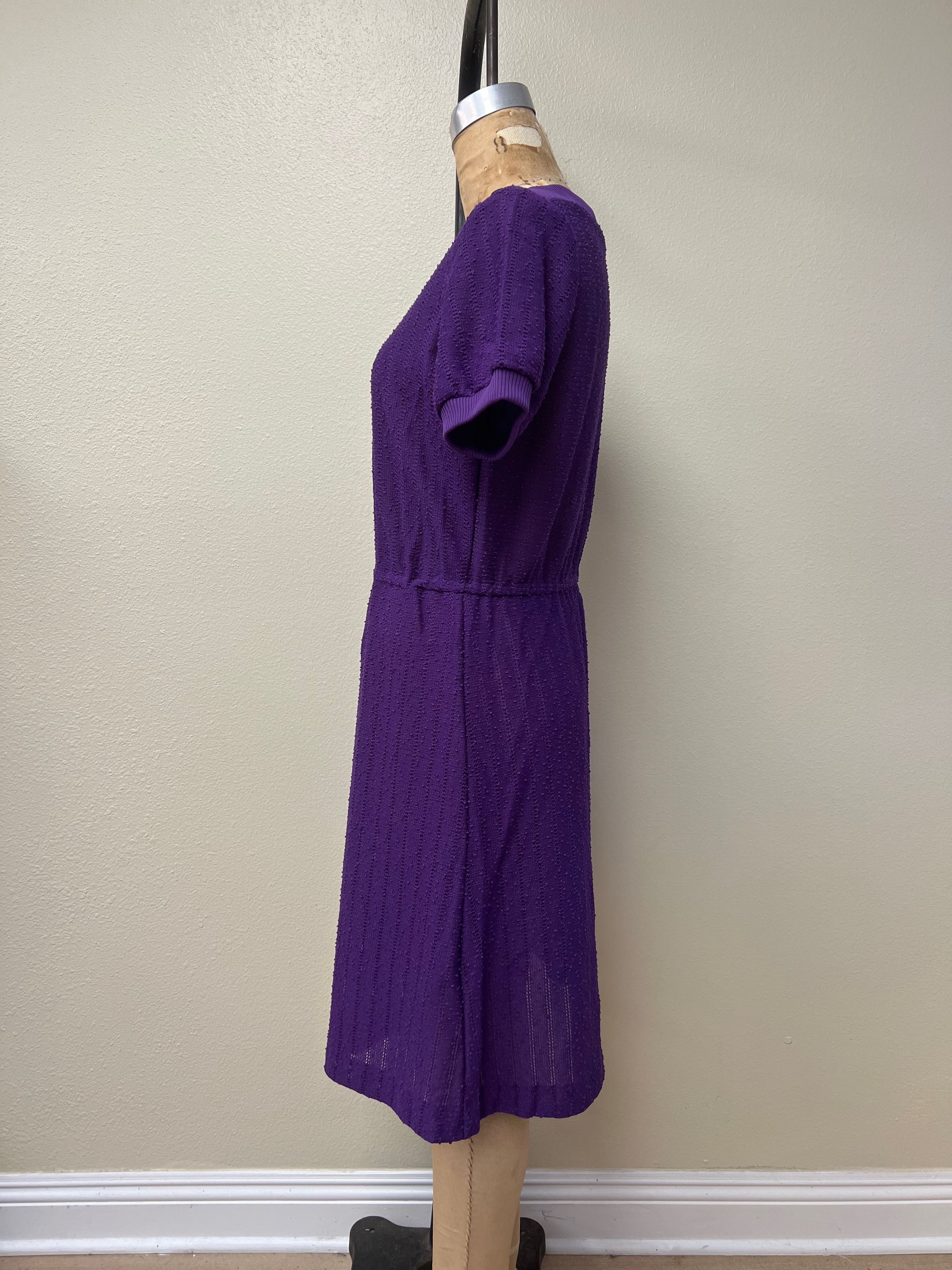 Other EUC Vintage 70s 80s Knit See Through Purple Dress Size M / US 6-8 / IT 42-44 - 2 Thumbnail