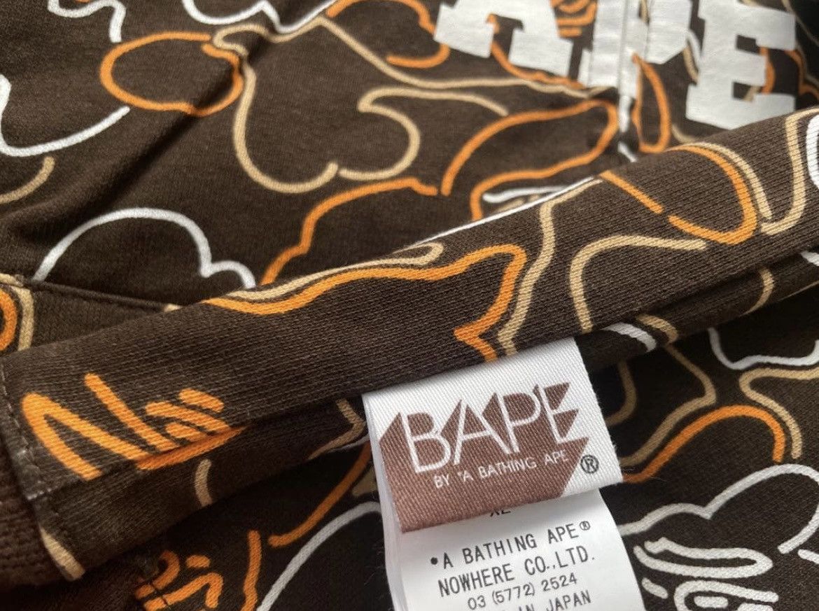Bape RARE OG 2005 A BATHING APE REVERSIBLE YELLOW CAMO NEON CAMO Size US L / EU 52-54 / 3 - 10 Thumbnail