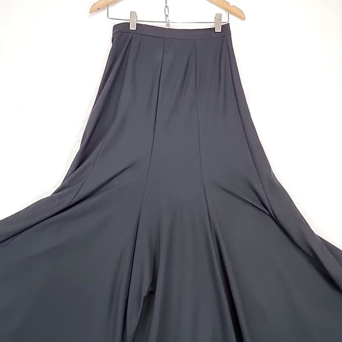 Vintage VINTAGE Murek Modell Women's Black Maxi Skirt Flared 1970s Goth Party M/L Size 32" / US 10 / IT 46 - 2 Thumbnail