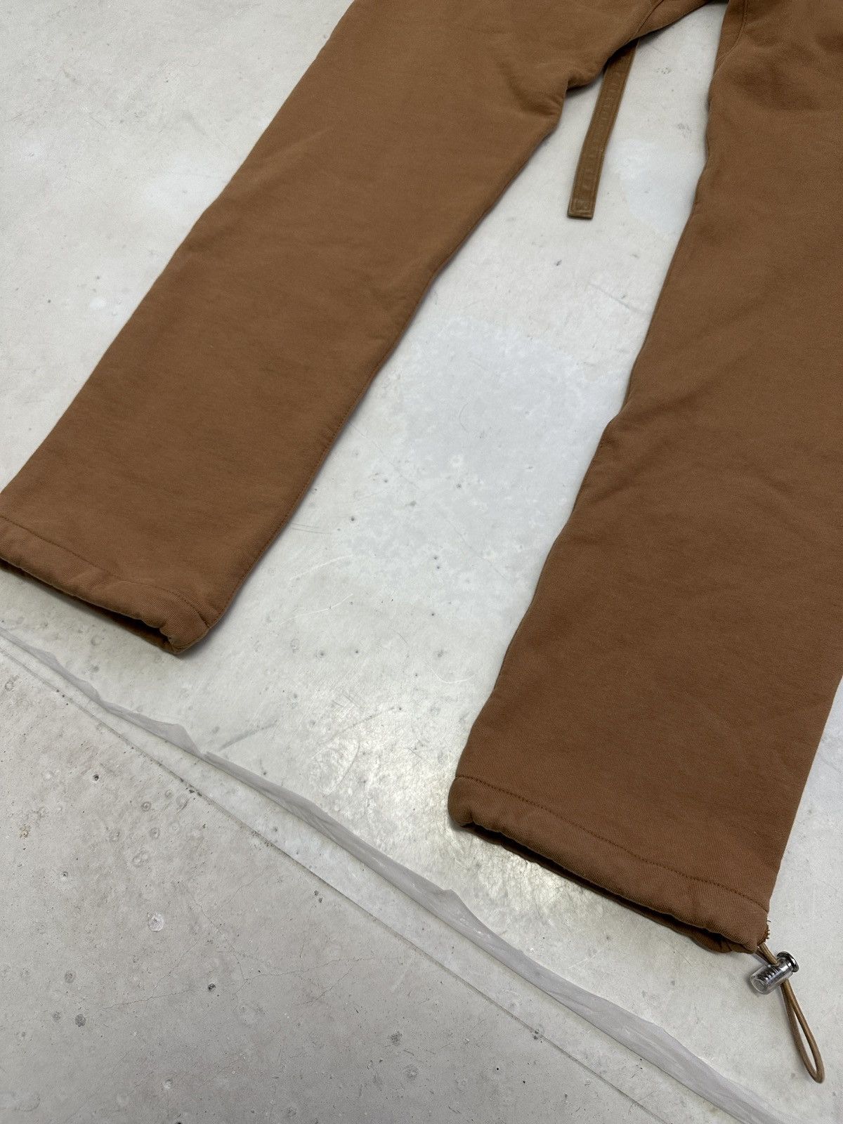 Fear of God OG Fear of God Sixth collection brown sweatpants Size US 34 / EU 50 - 8 Thumbnail