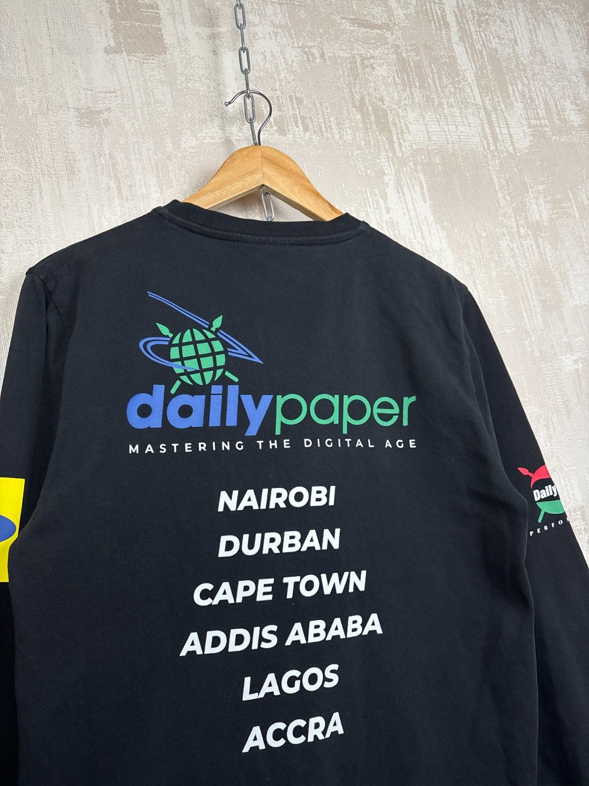Daily Paper Daily Paper Feff Graphic Long Sleeve T-shirt Black Size US M / EU 48-50 / 2 - 13 Thumbnail