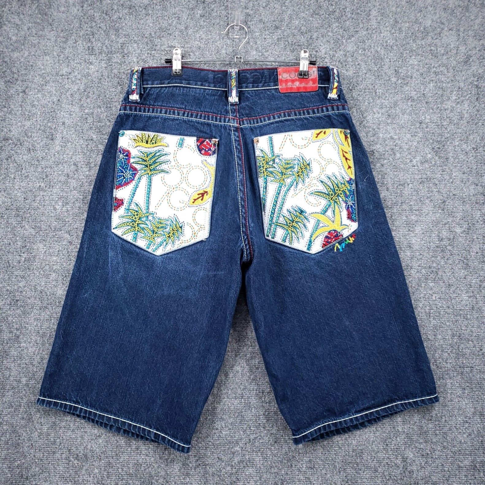 image of Vintage Coogi Jean Shorts Mens 34 Blue Baggy Streetwear Y2K Pockets Jorts in White