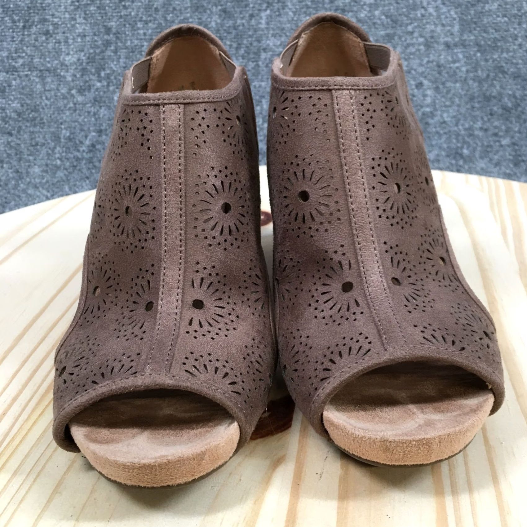 Vintage LifeStride Wedge Sandal Womens 8 M Brown Cork Peeped Toe Casual Sandals Size US 8 / IT 38 - 6 Thumbnail