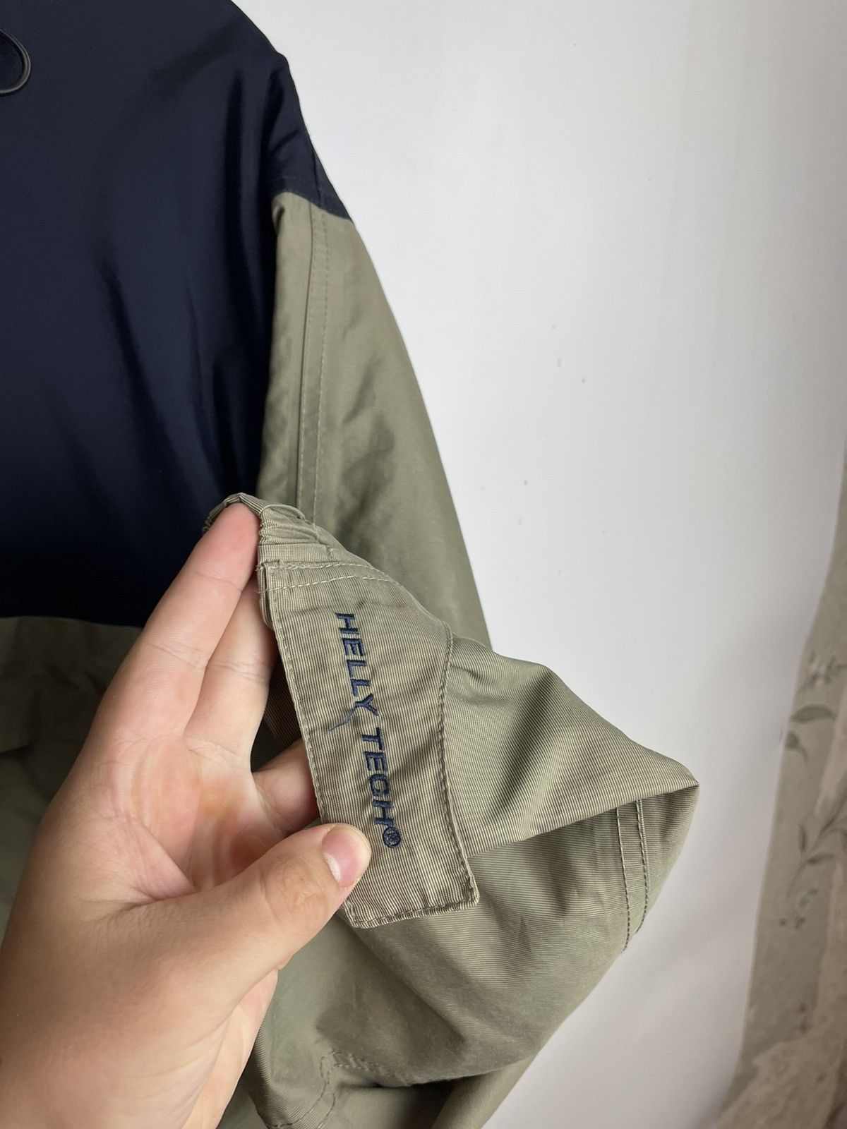 Helly Hansen × Vintage Vintage Helly Hansen Gorpcore Light Jacket Rain True Fade Size US XL / EU 56 / 4 - 9 Thumbnail