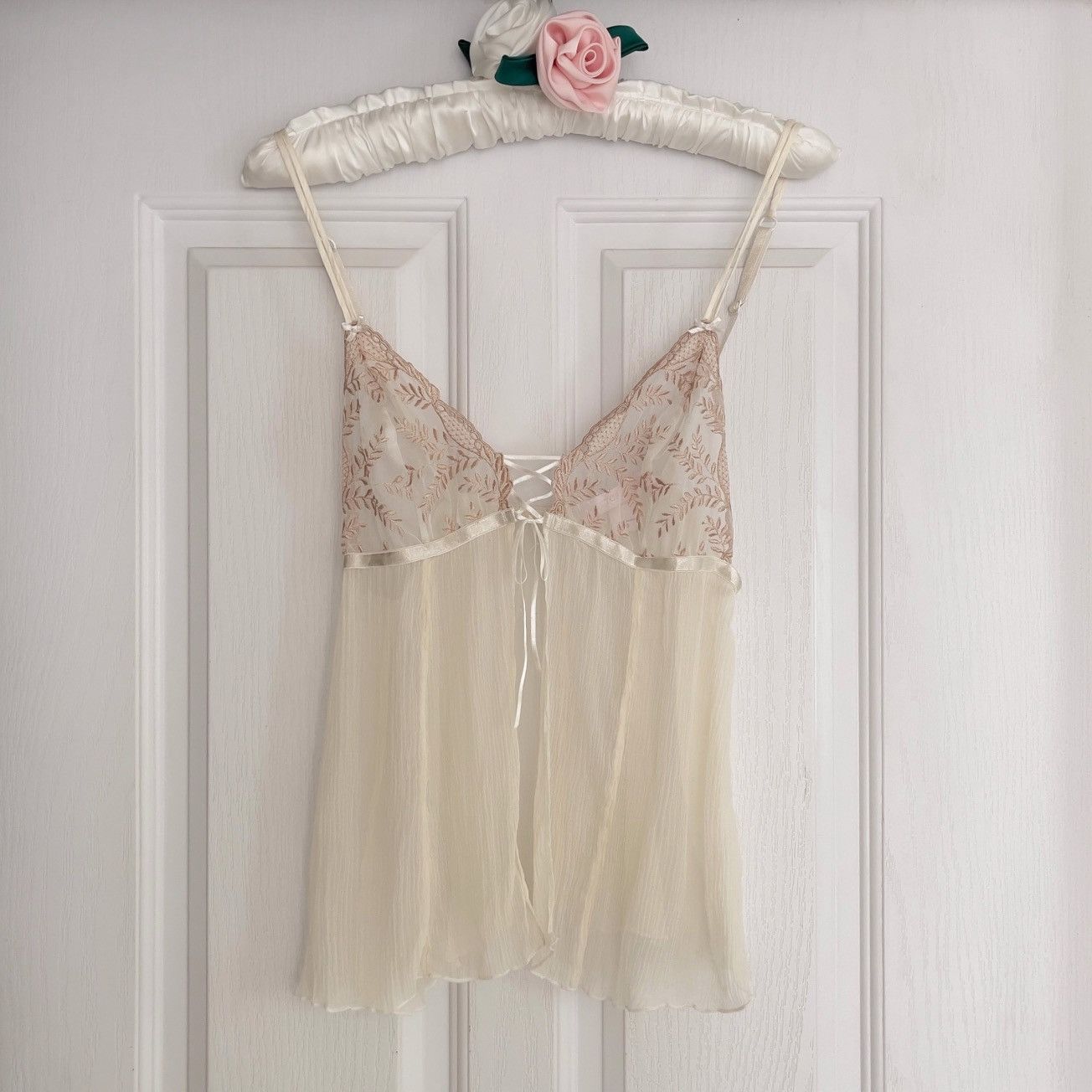 Vintage Vintage VS Ivory Silk Sheer Camisole (Small) Size S / US 4 / IT 40 - 2 Thumbnail