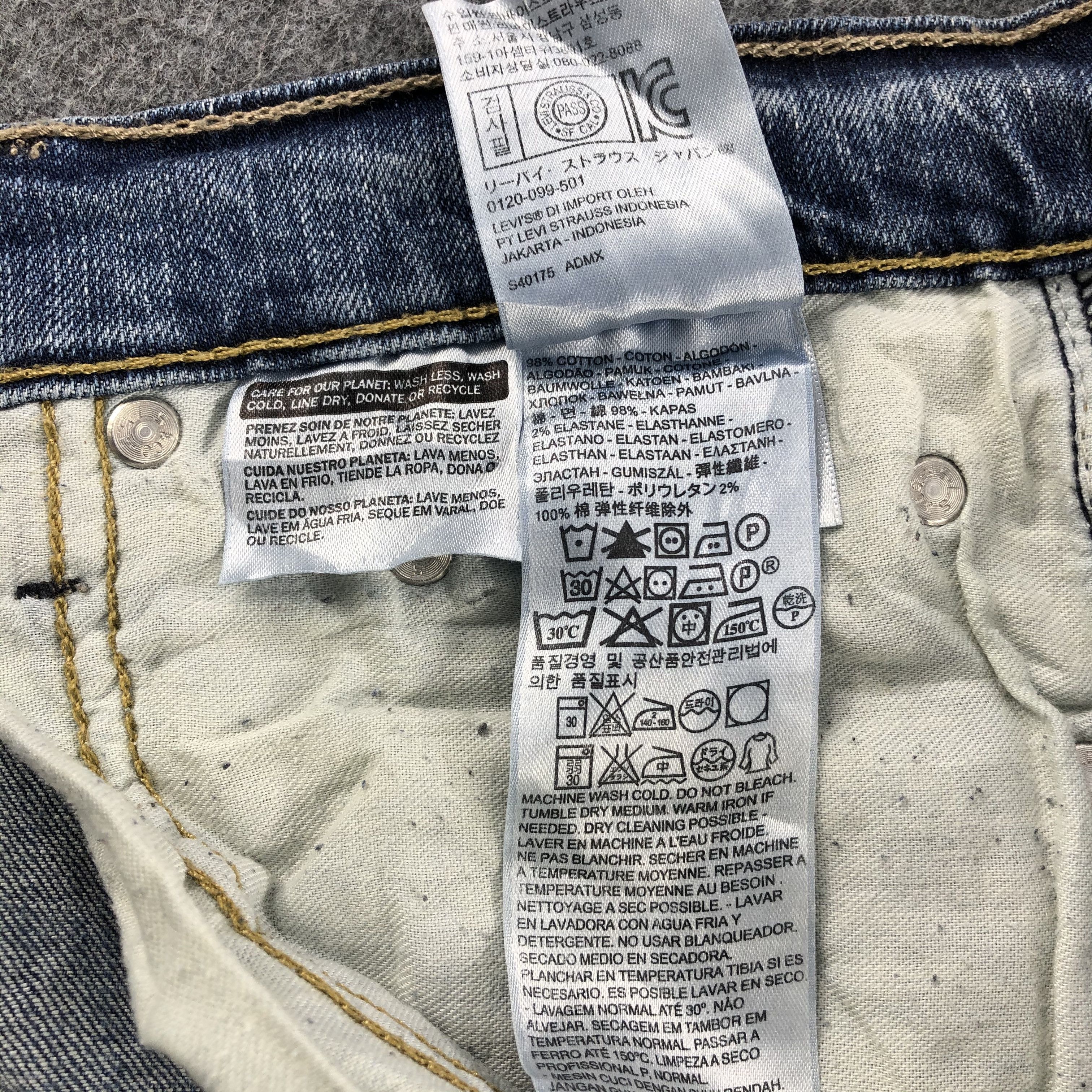 Levi's × Vintage Vintage Blue Wash Levis 514 Jeans-JM1488 Size US 31 - 10 Thumbnail