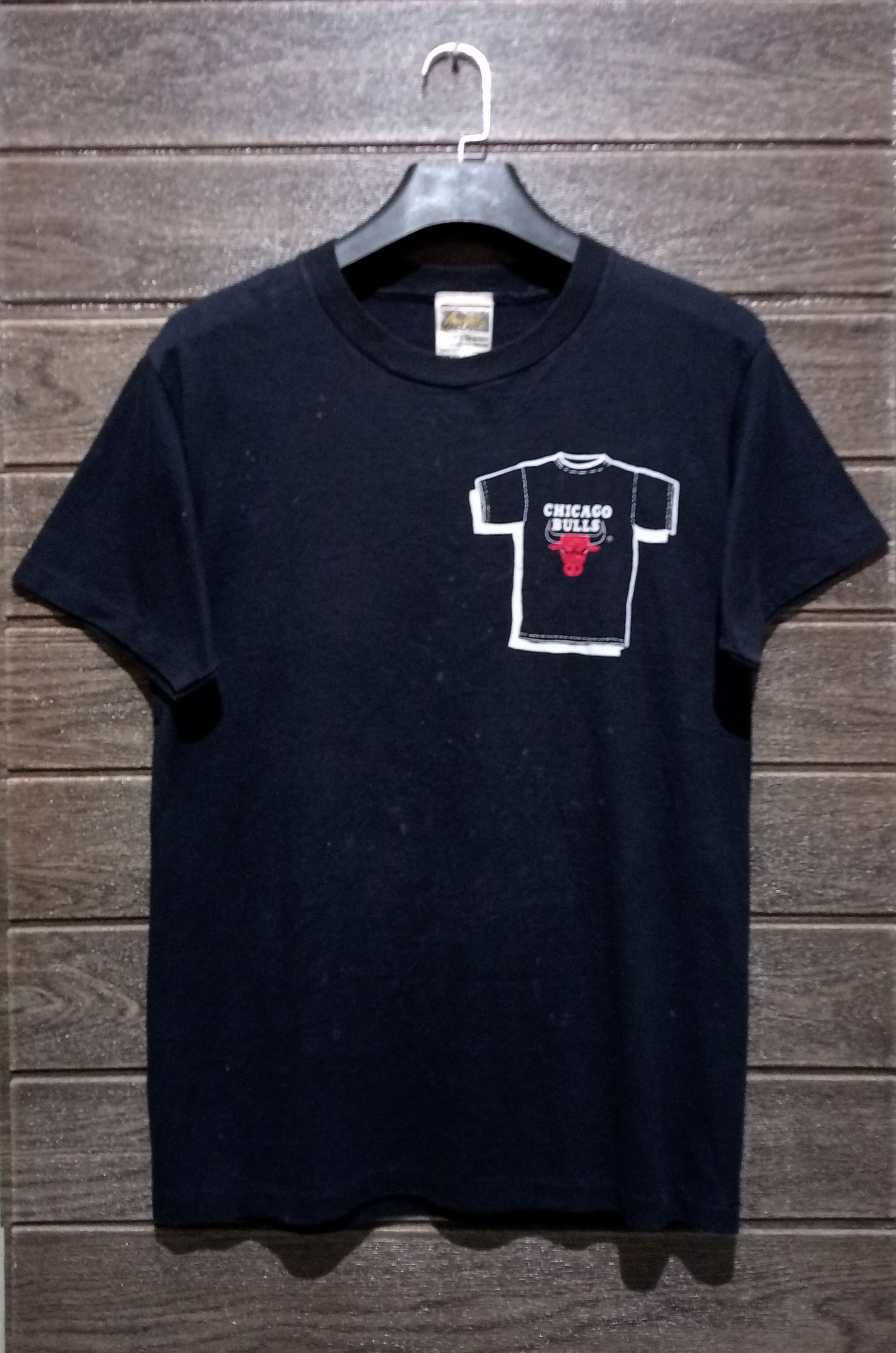 NBA × Vintage VTG '90s Single Stitch Magic Johnson Chicago Bulls Tee USA Size US M / EU 48-50 / 2 - 6 Thumbnail
