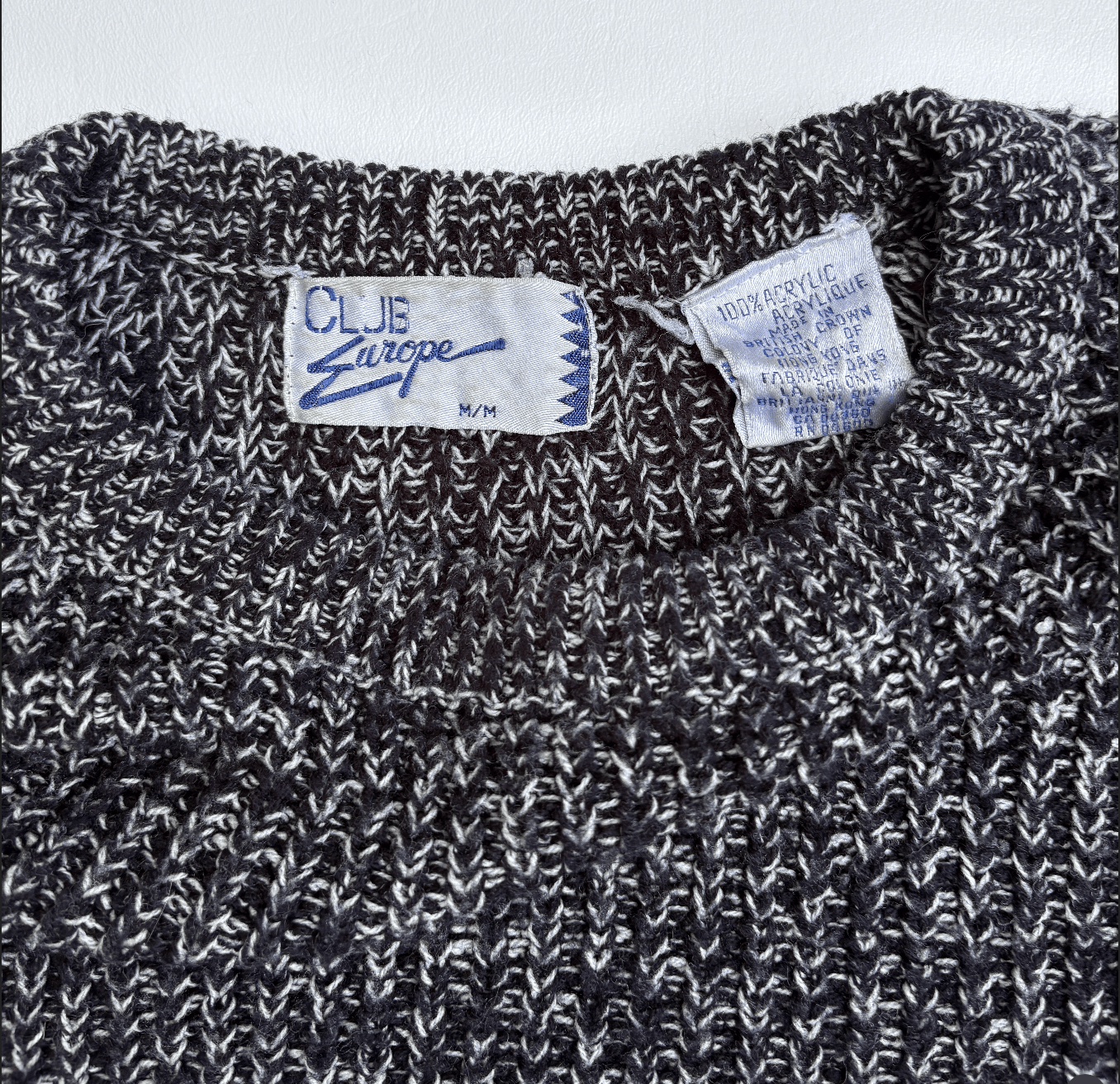 Vintage Vintage Mixed Black/White Knit Sweater size Medium Size US M / EU 48-50 / 2 - 2 Thumbnail