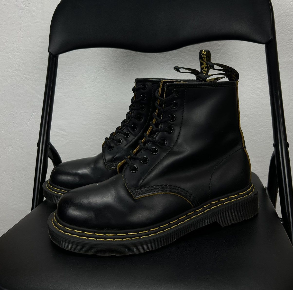 Dr MARTENS 1460 Leather BOOTS Stitching Smooth Black EU 38