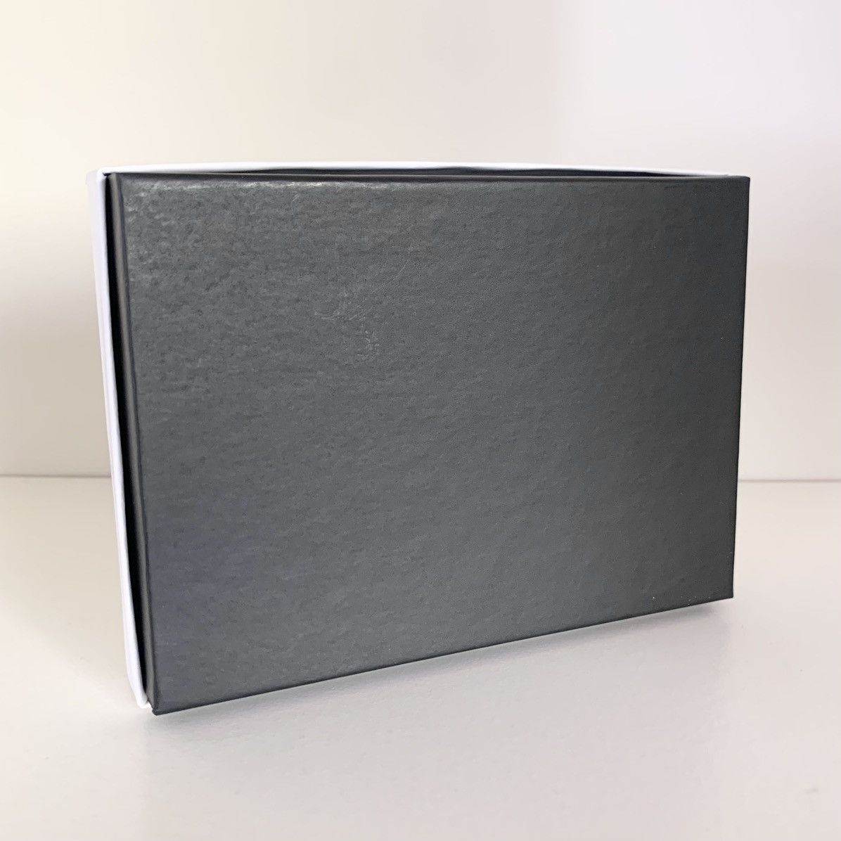 Saks Fifth Avenue Saks fifth avenue jewelry gift box Size ONE SIZE - 9 Thumbnail