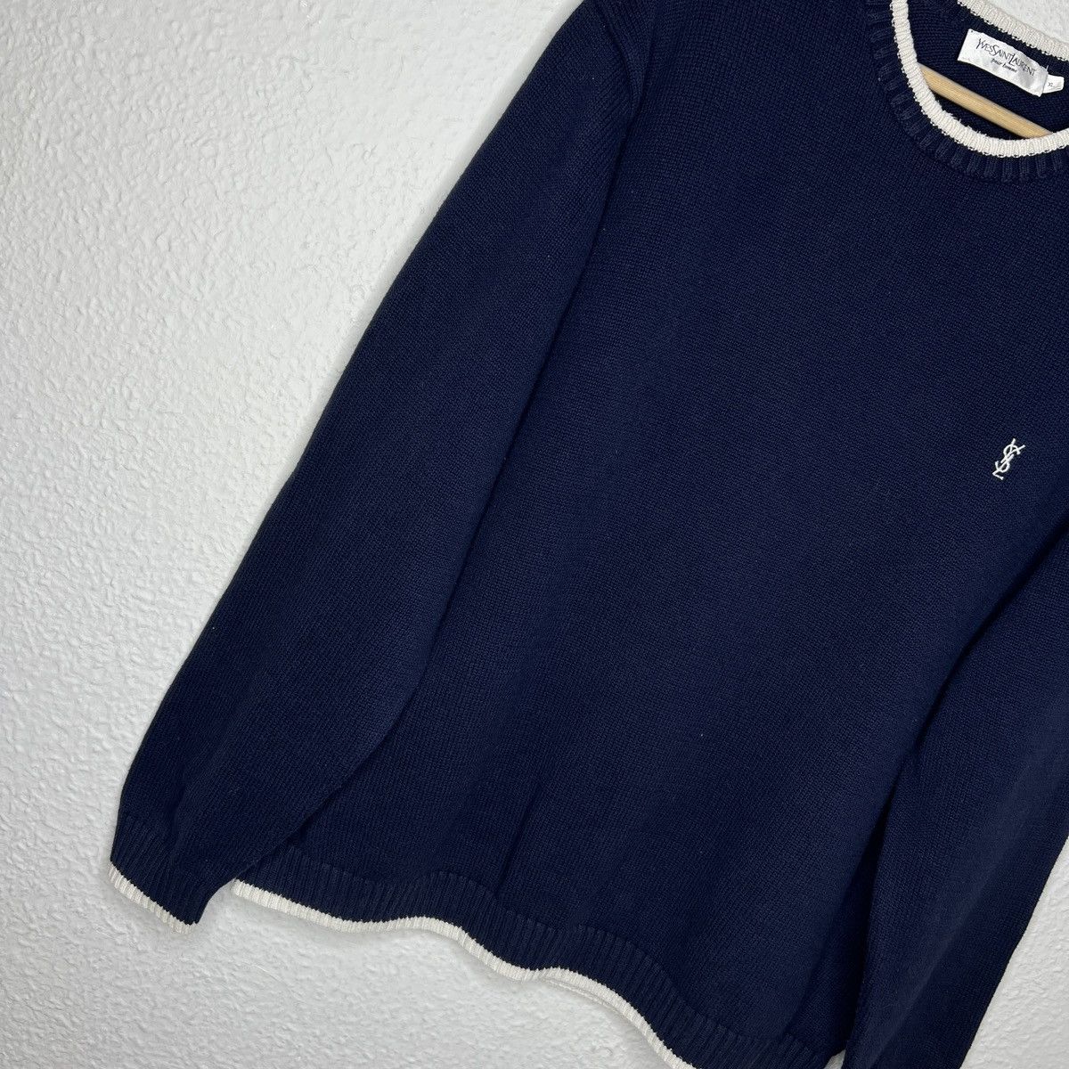 Yves Saint Laurent Yves Saint Laurent YSL Jumper Sweater Knitwear Navy Beige Size US XL / EU 56 / 4 - 2 Thumbnail