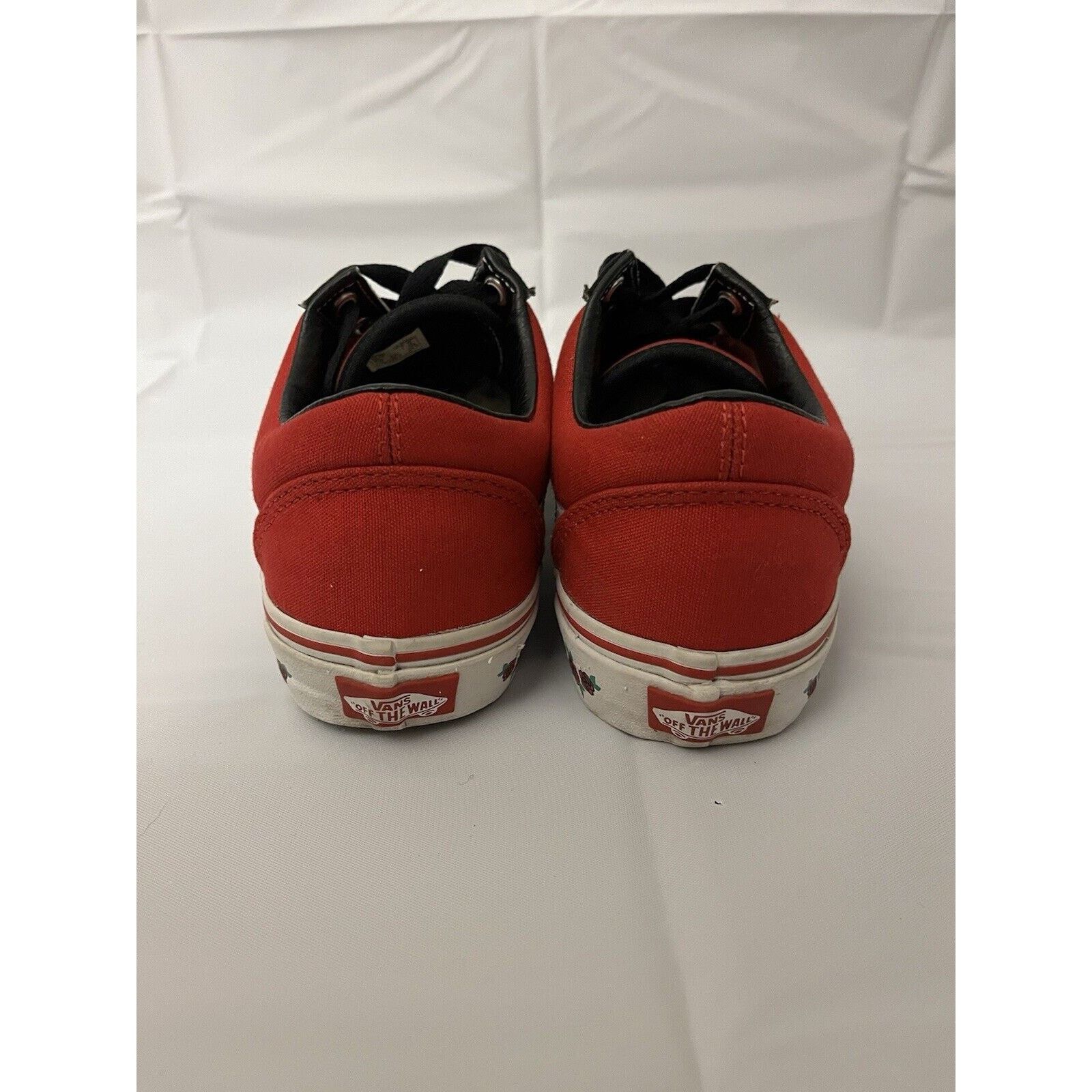 Vans Custom Red Vans With Roses men’s size 6 women’s size 7.5 Size US 6 / EU 39 - 2 Thumbnail