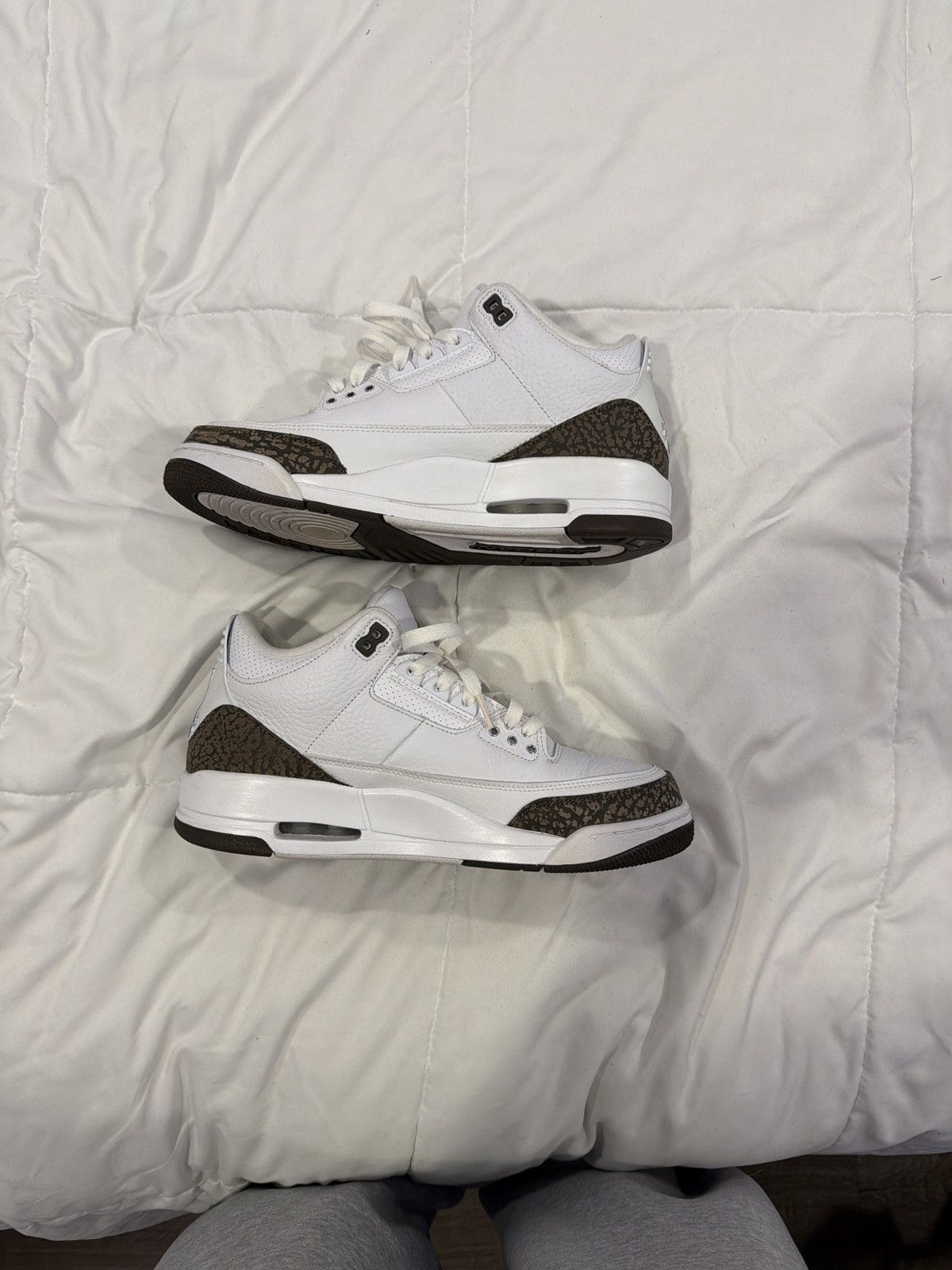 Jordan Brand Air Jordan 3 Retro ‘Mocha’ Size US 9.5 / EU 42-43 - 2 Thumbnail
