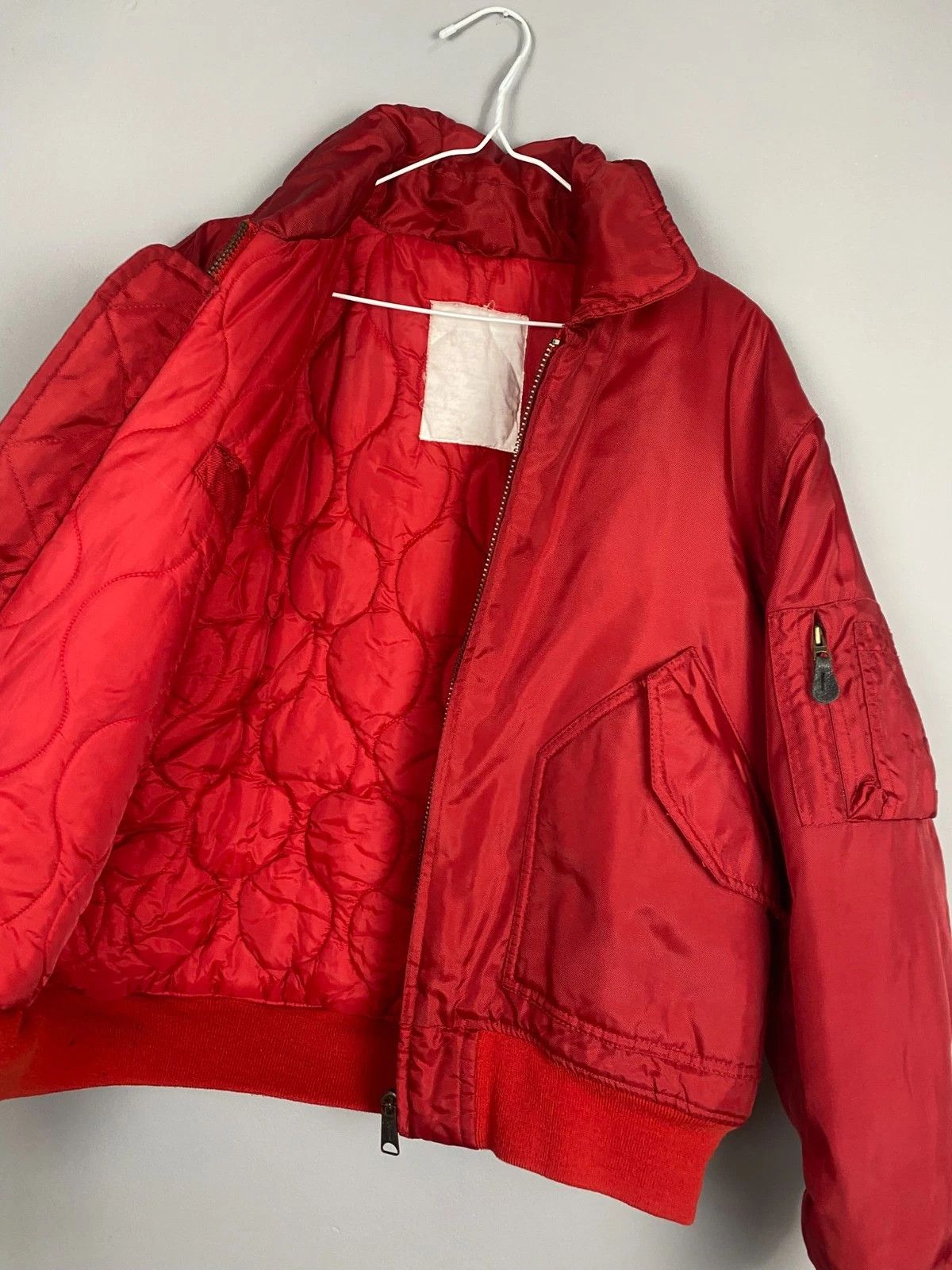 Other Vintage Red Bomber Jacket MA-1 COBRA – Nylon Flight Style Size US XXL / EU 58 / 5 - 3 Thumbnail