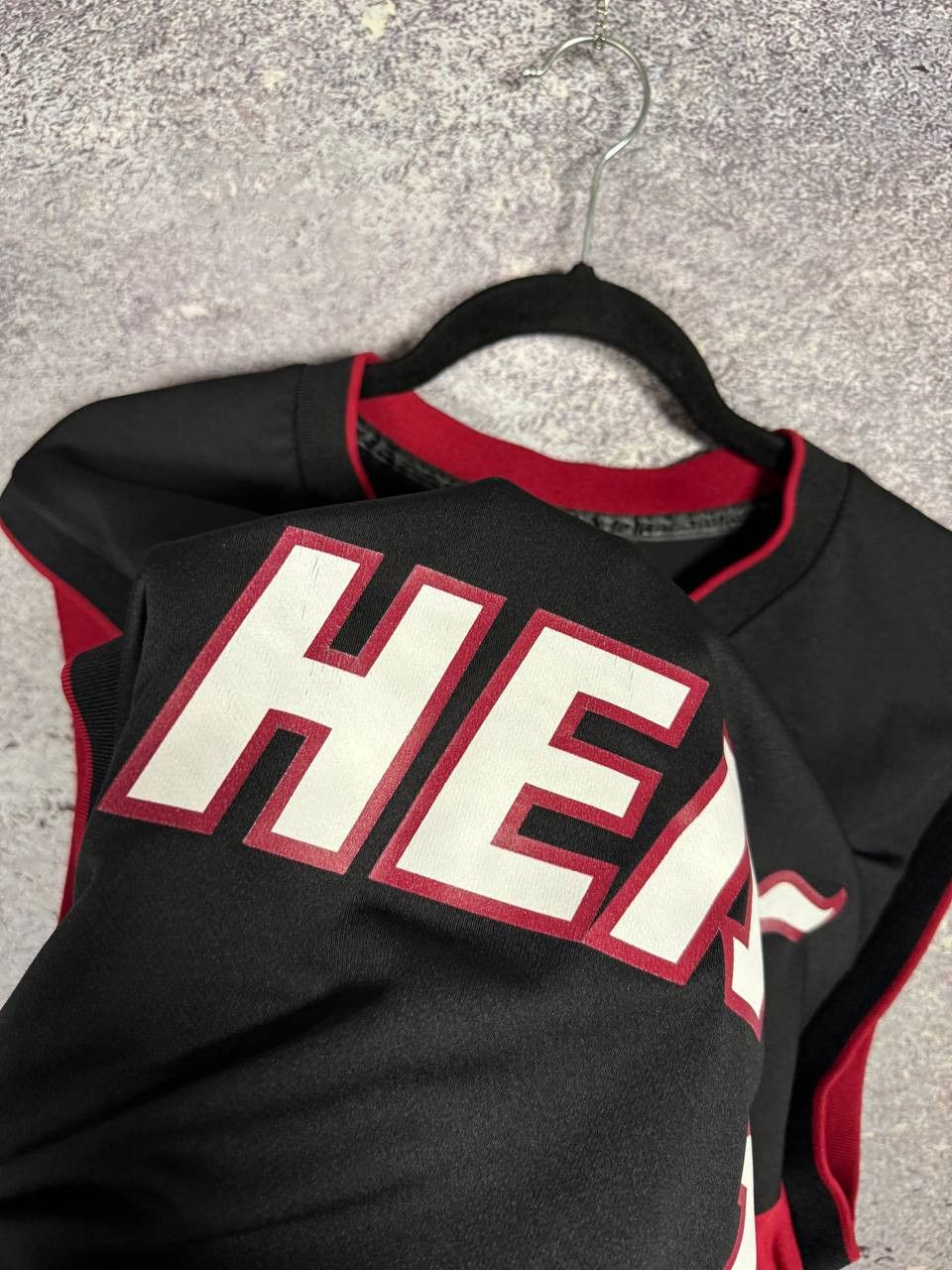 Adidas BOSH Vintage Miami Heat Adidas NBA Jersey Medium Size US M / EU 48-50 / 2 - 9 Thumbnail