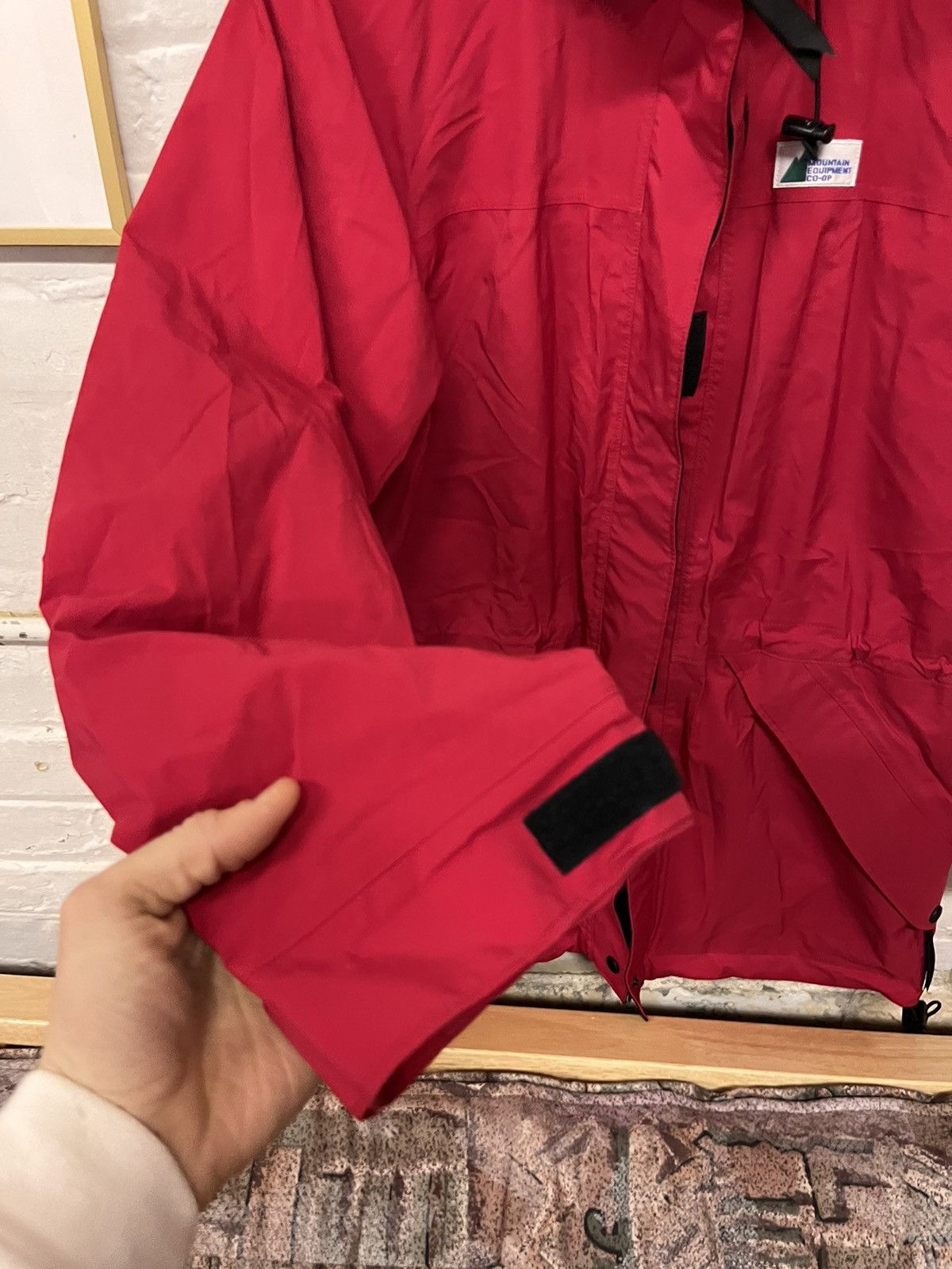 Mountain Equipment Company × Vintage Vintage MEC Red Gore Tex Rain Jacket Size US L / EU 52-54 / 3 - 5 Thumbnail