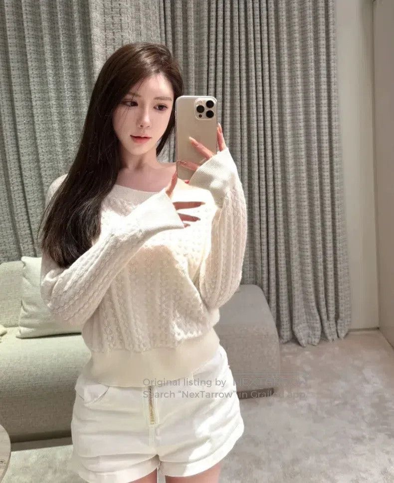 Chanel Chanel 24B white cashmere knitted pullover sweater Size XS / US 0-2 / IT 36-38 - 1 Thumbnail