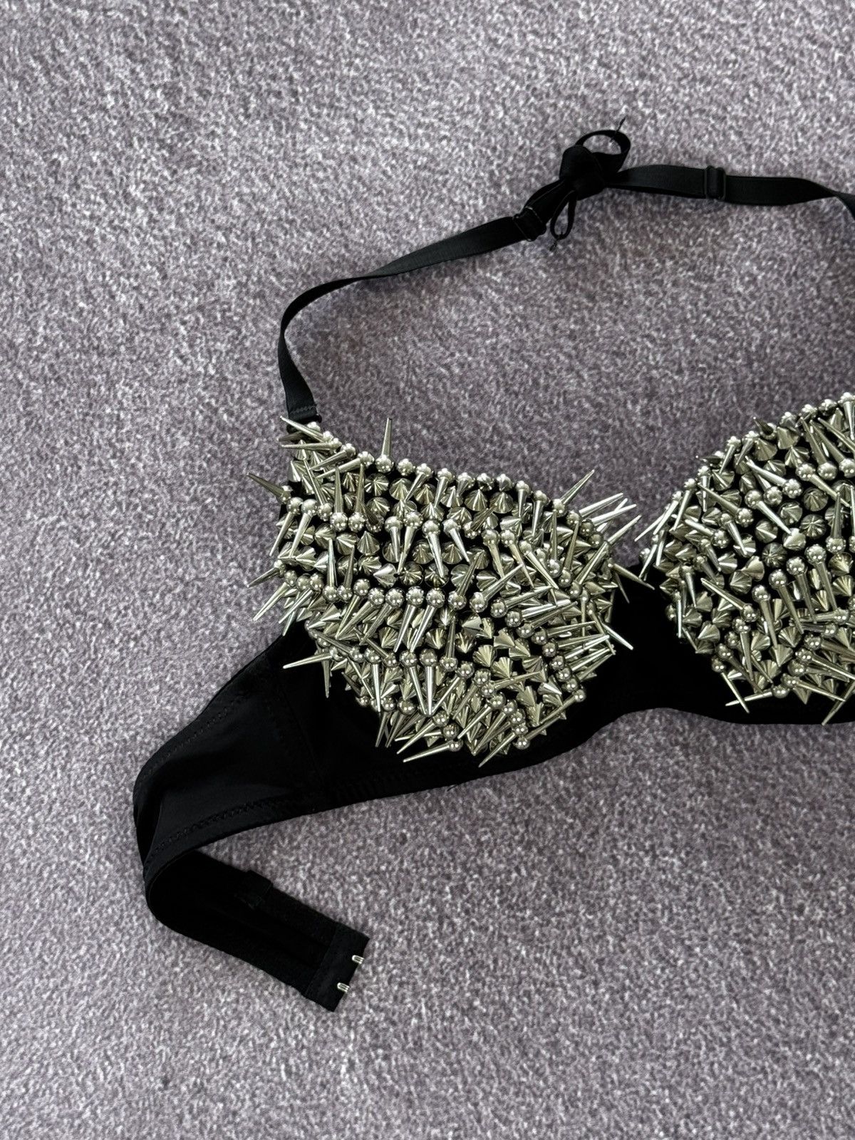 Vintage 00s Y2K Metal Spikes Detailed Grunge Vibe Bra Crop Top Size M / US 6-8 / IT 42-44 - 2 Thumbnail